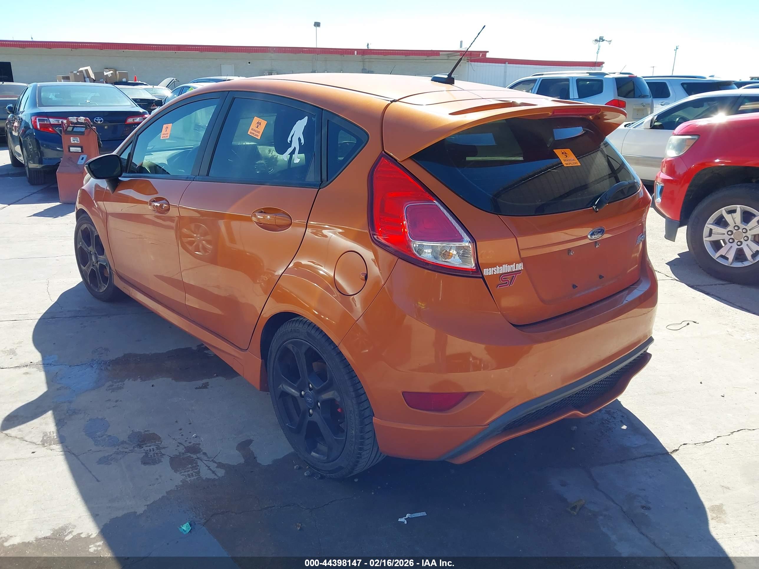 FORD FIESTA image 3