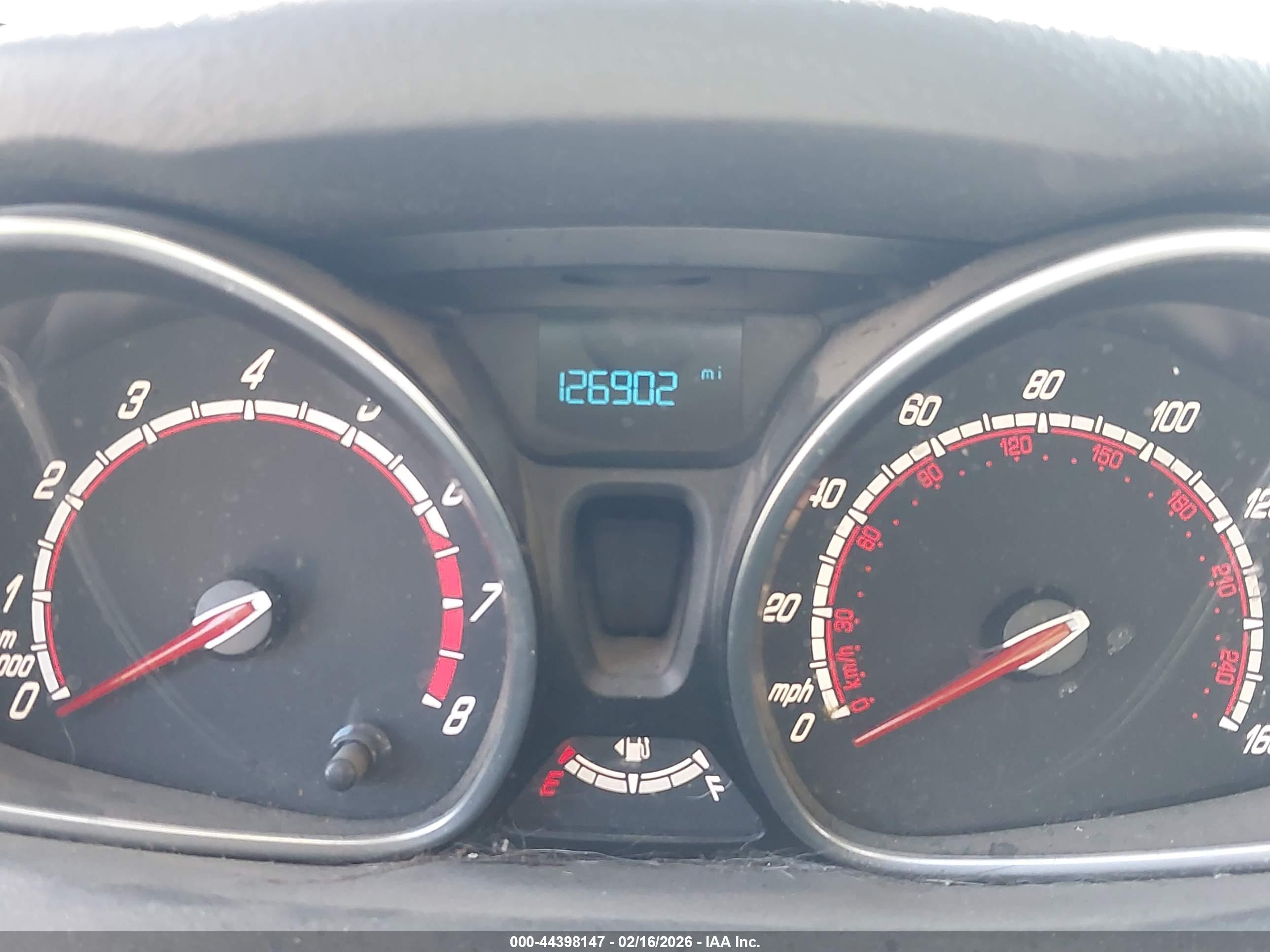 FORD FIESTA image 7