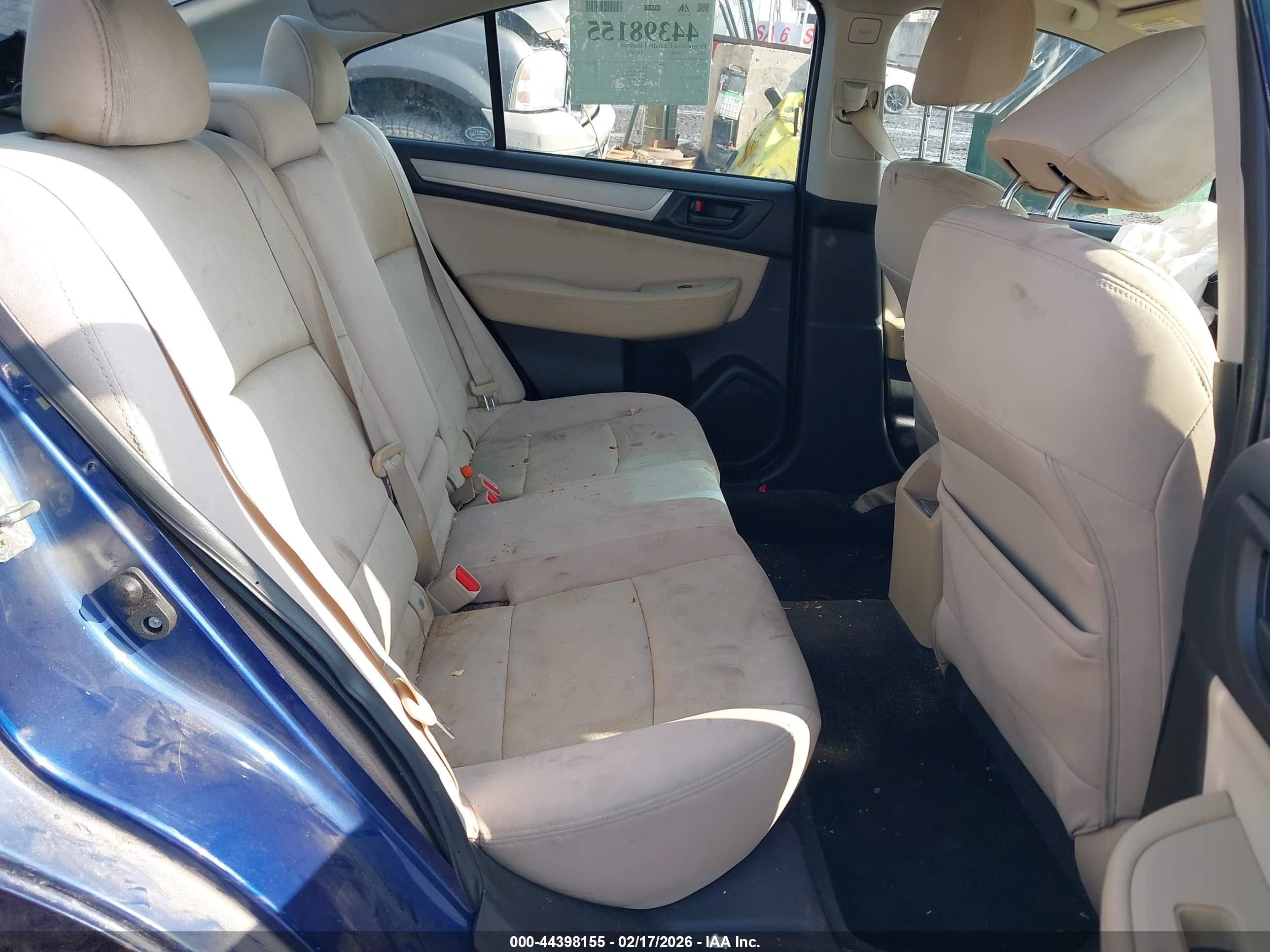 SUBARU LEGACY image 8