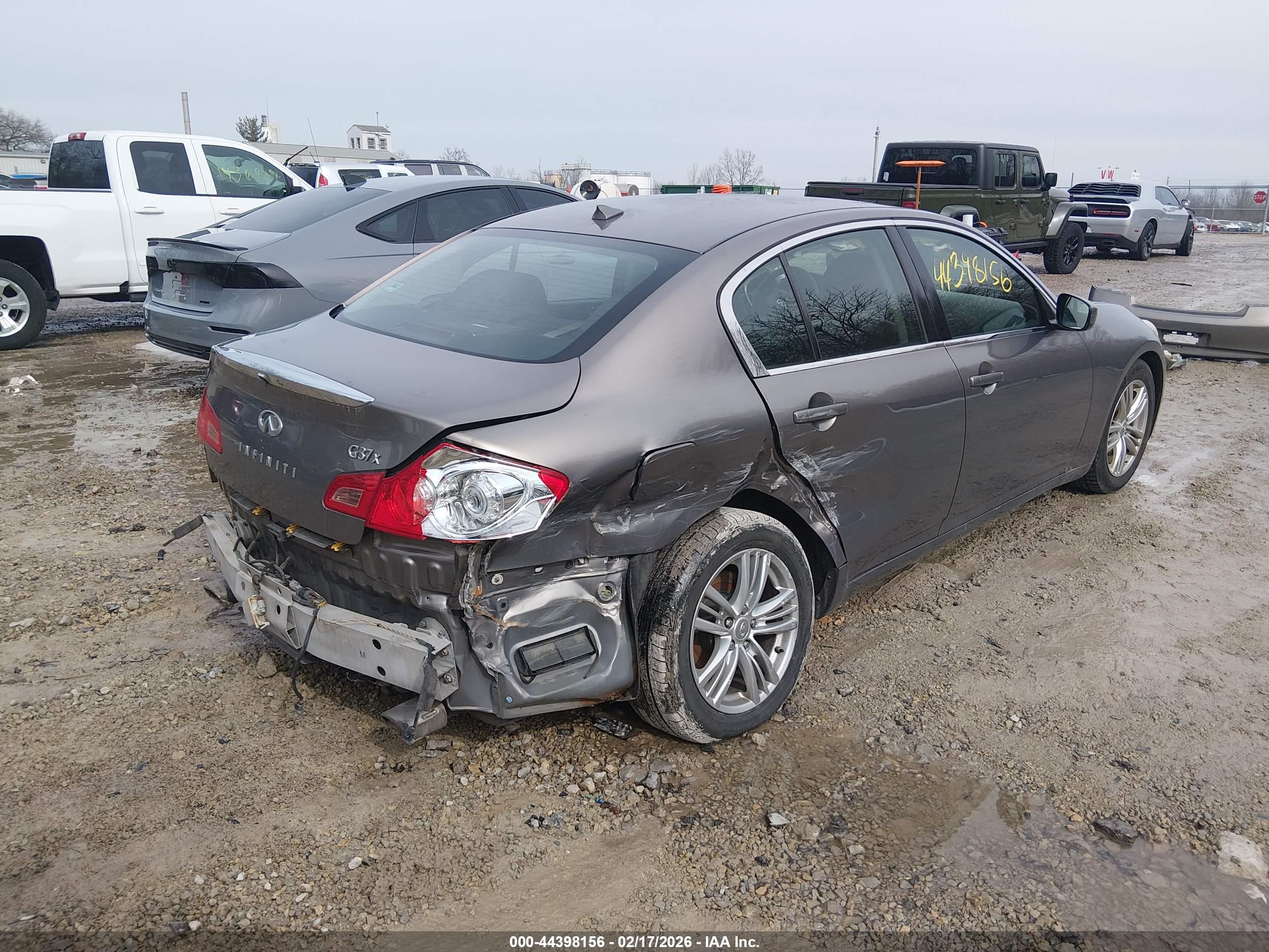 INFINITI G37X image 4