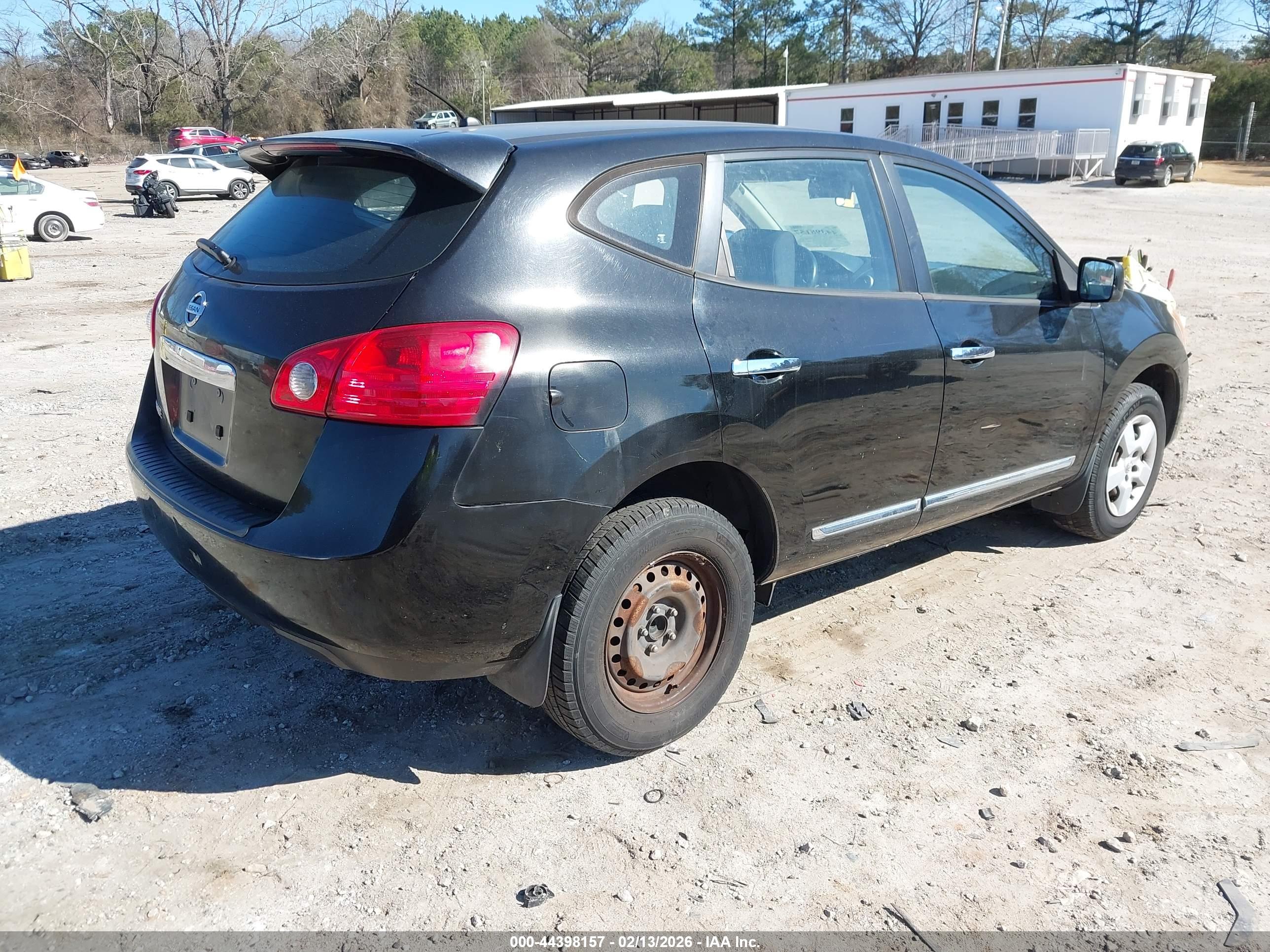 NISSAN ROGUE image 4