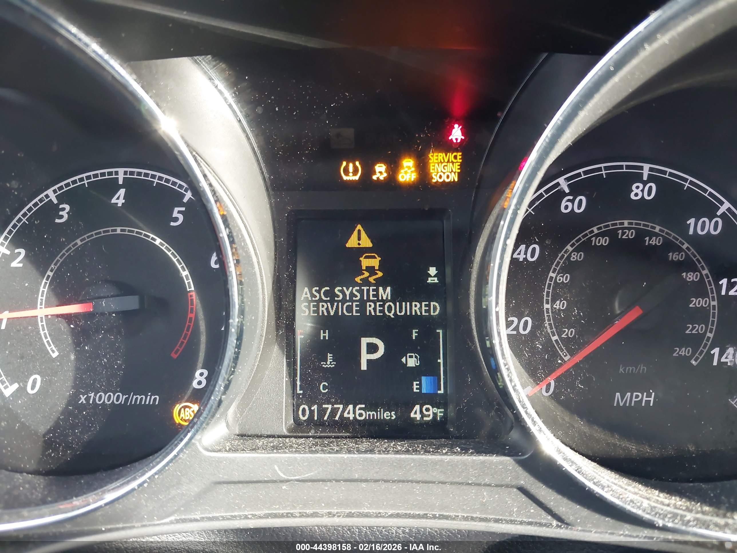 MITSUBISHI OUTLANDER image 7