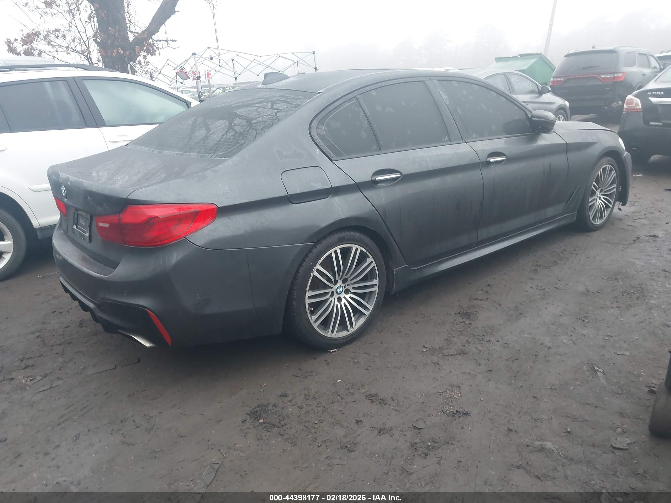 BMW 540I image 4