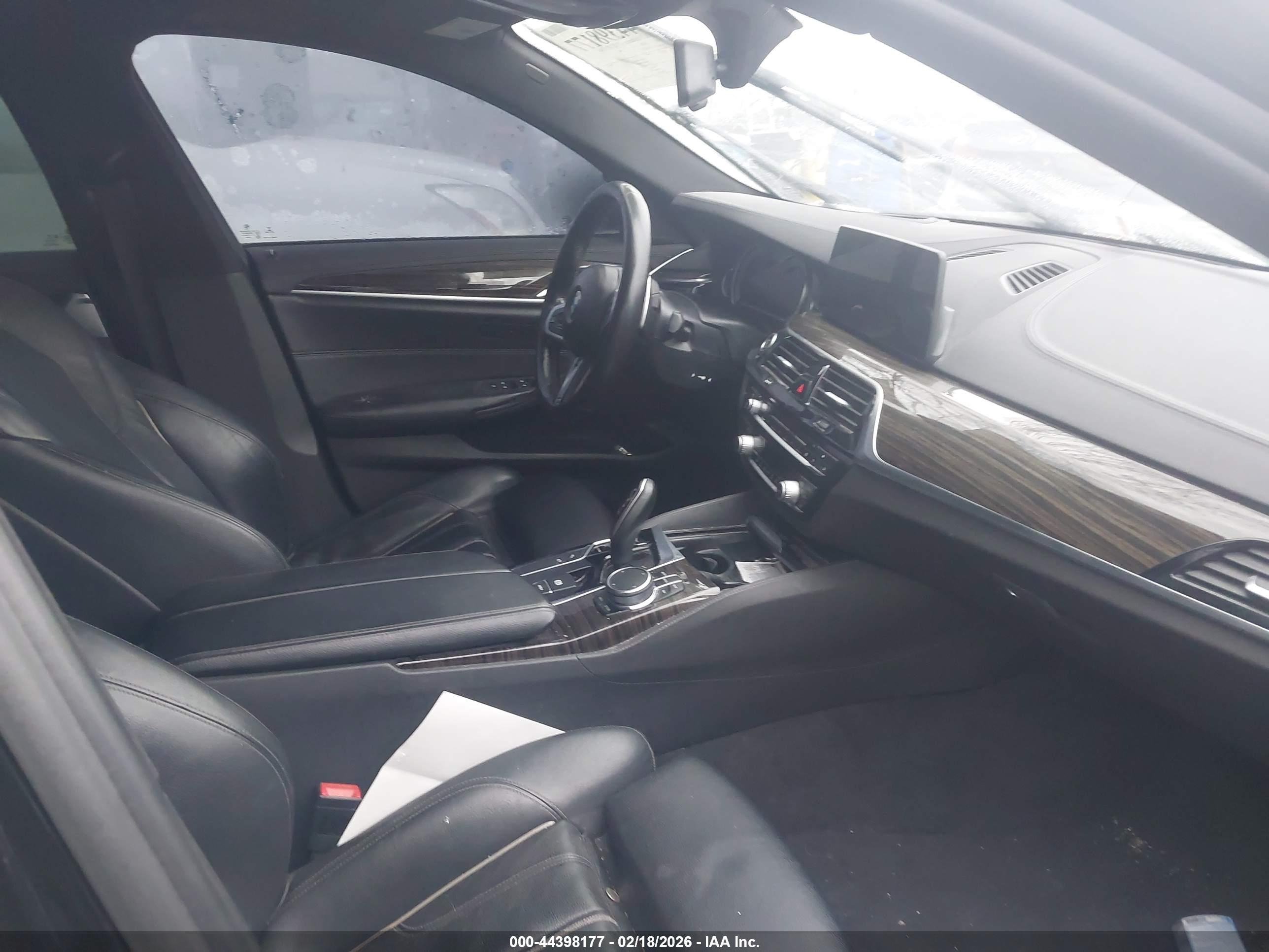 BMW 540I image 5