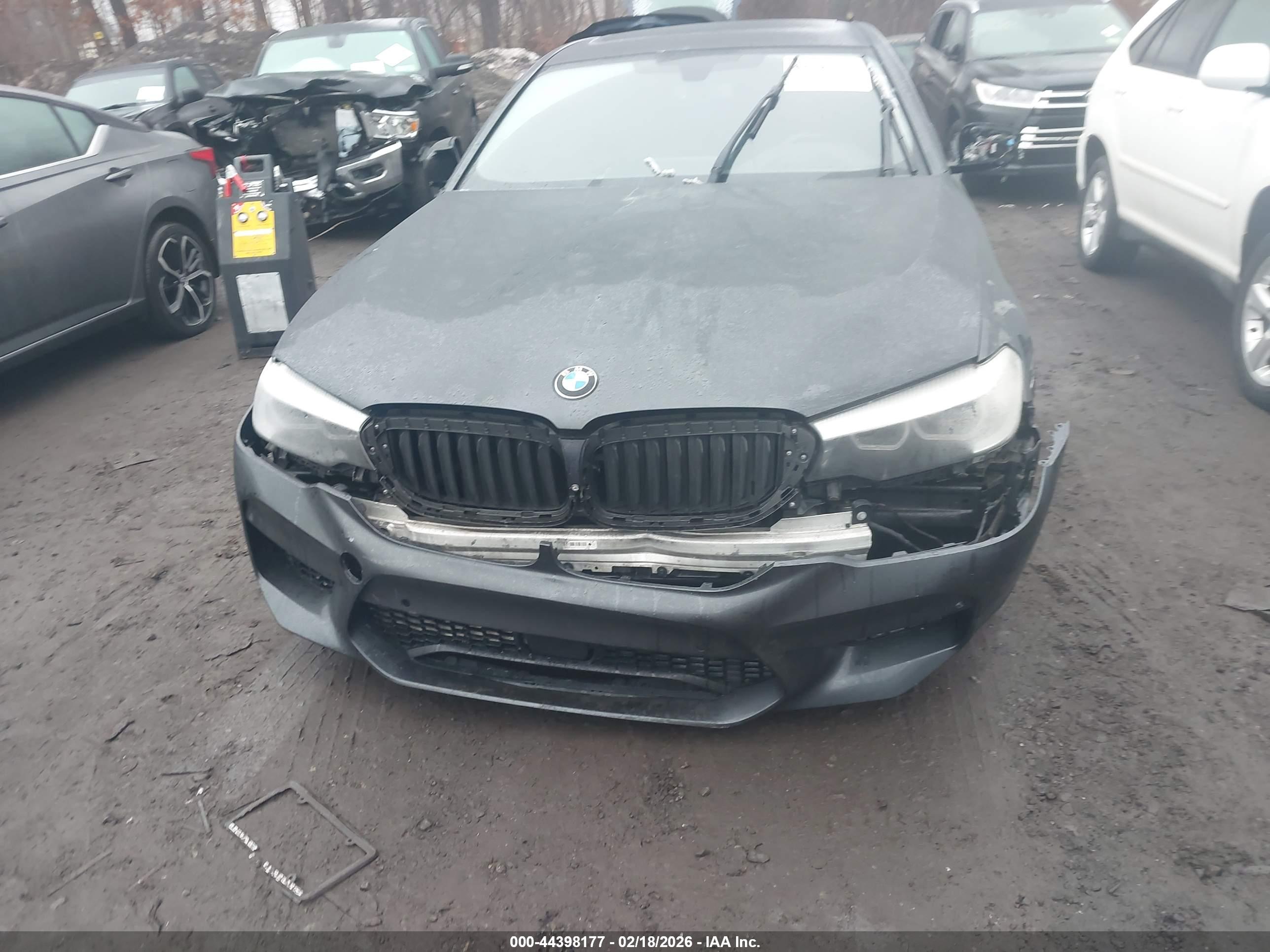 BMW 540I image 6