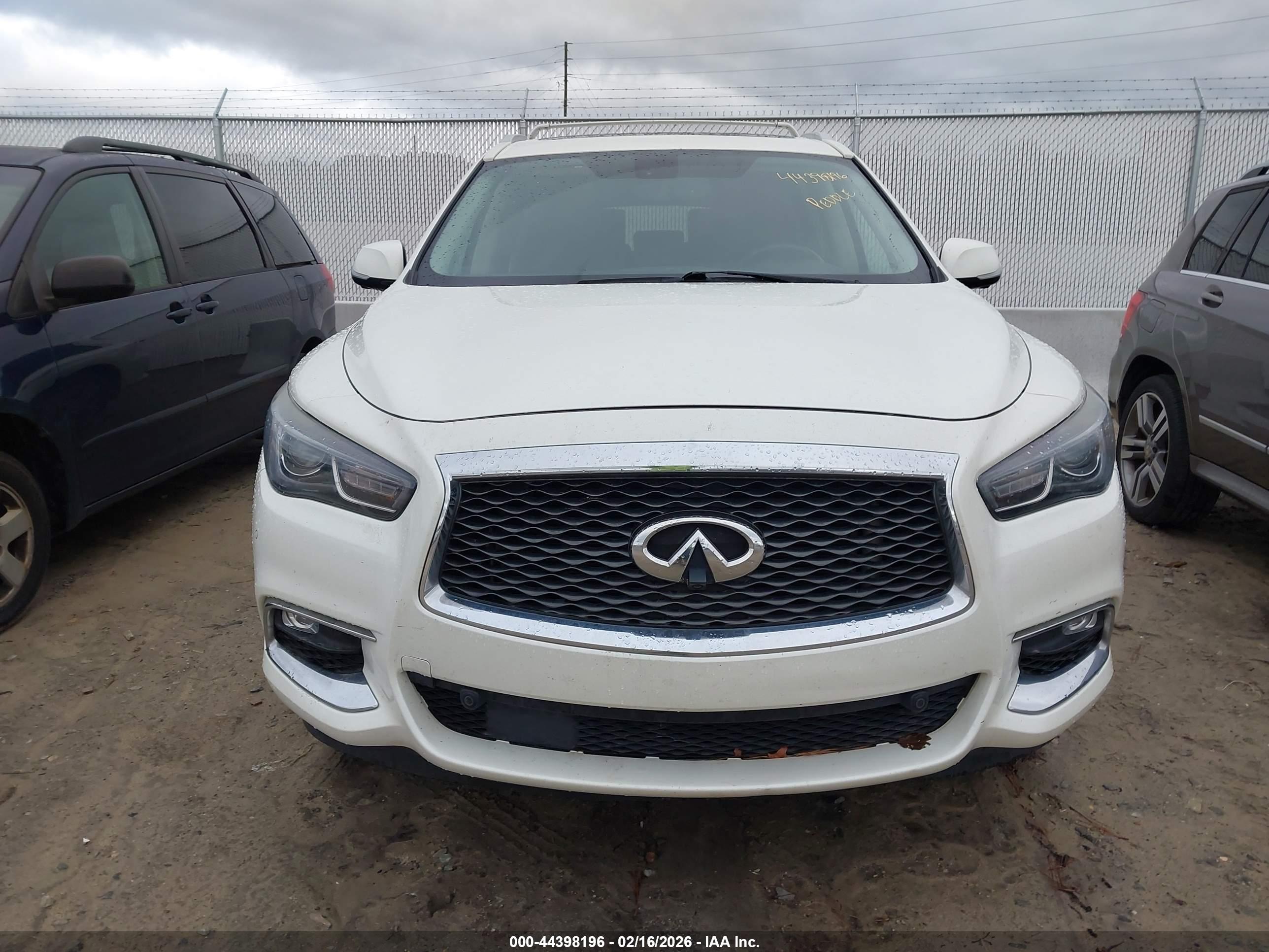 INFINITI QX60 image 6