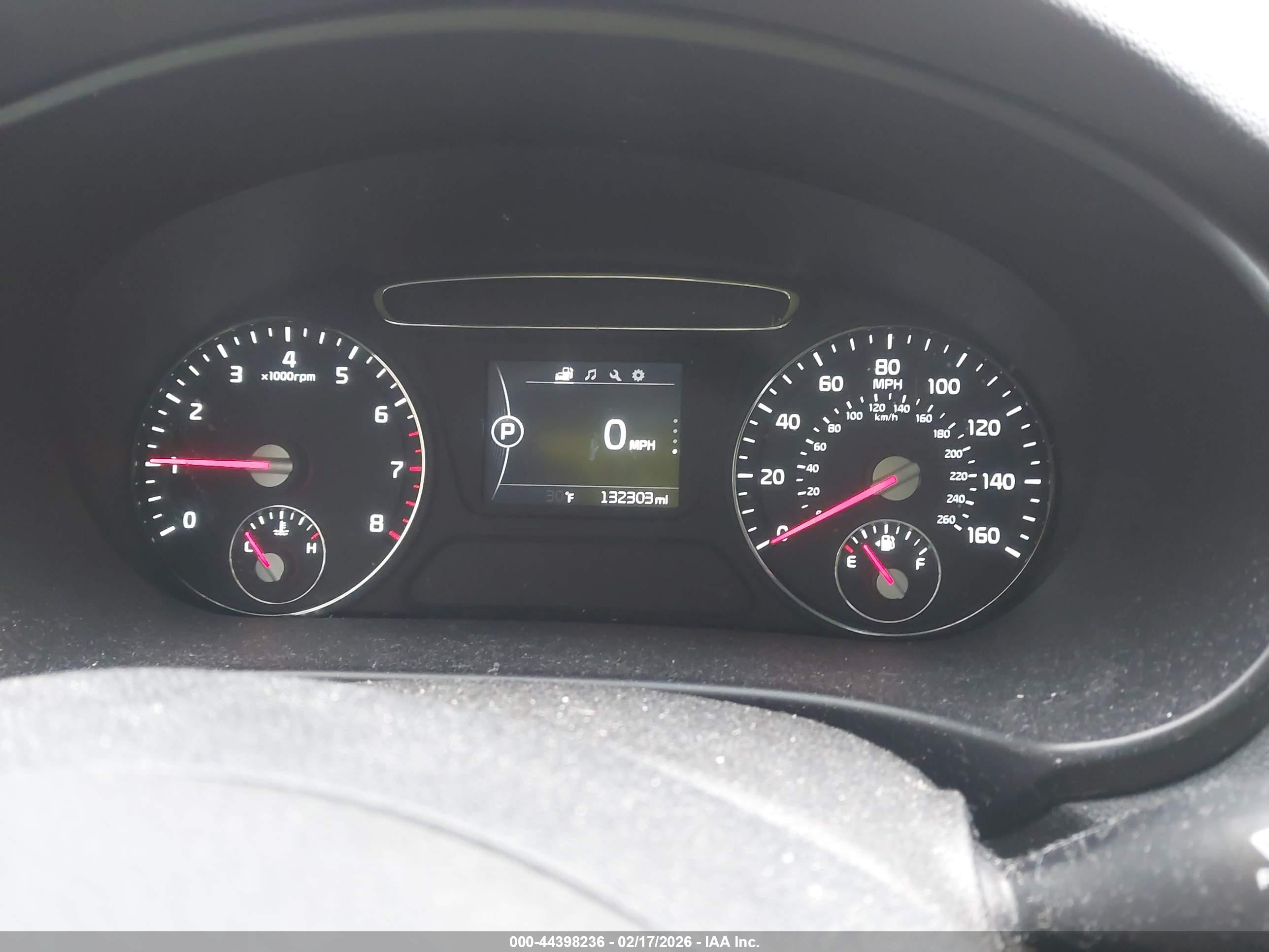KIA SORENTO image 7