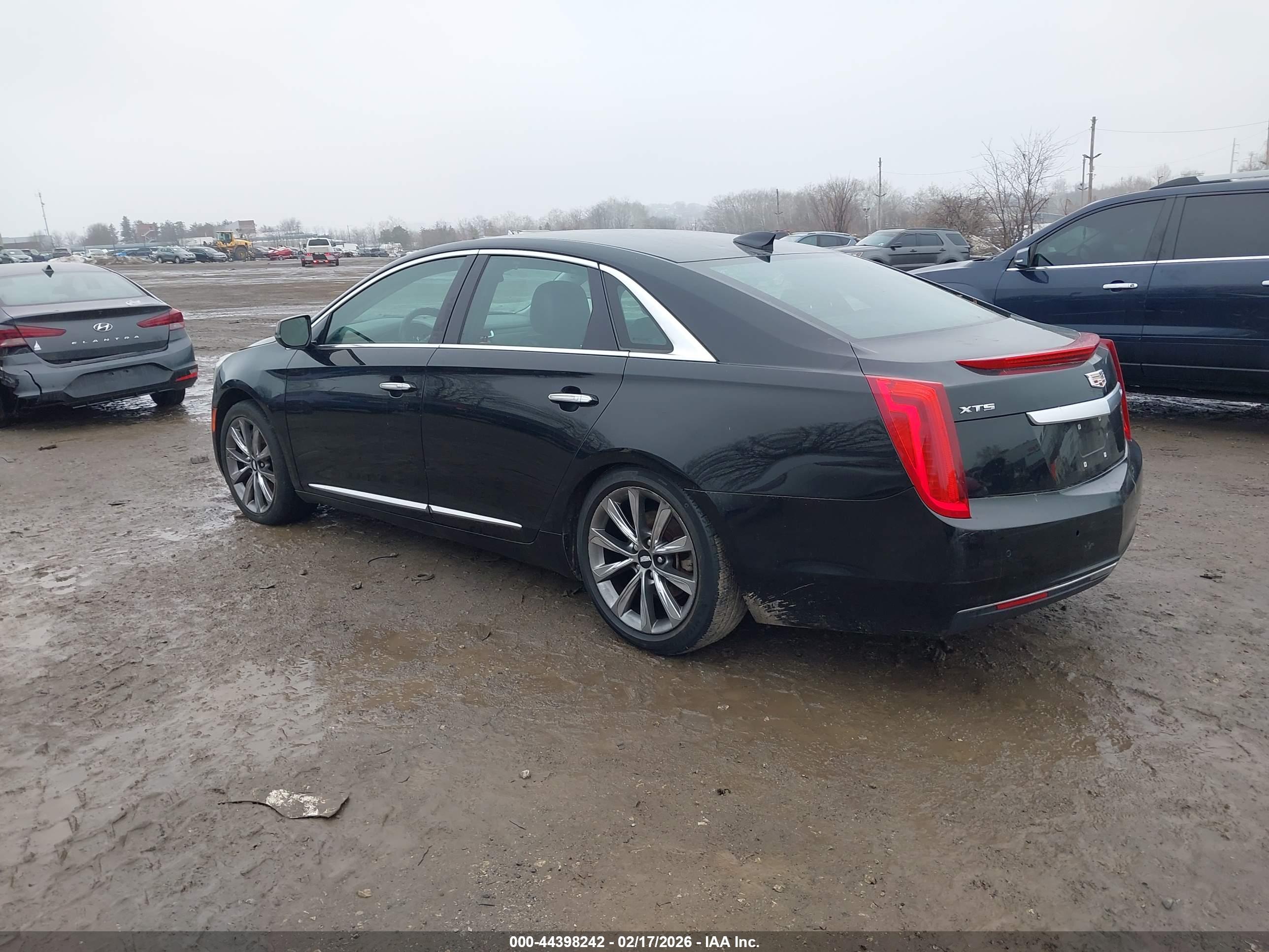CADILLAC XTS image 3