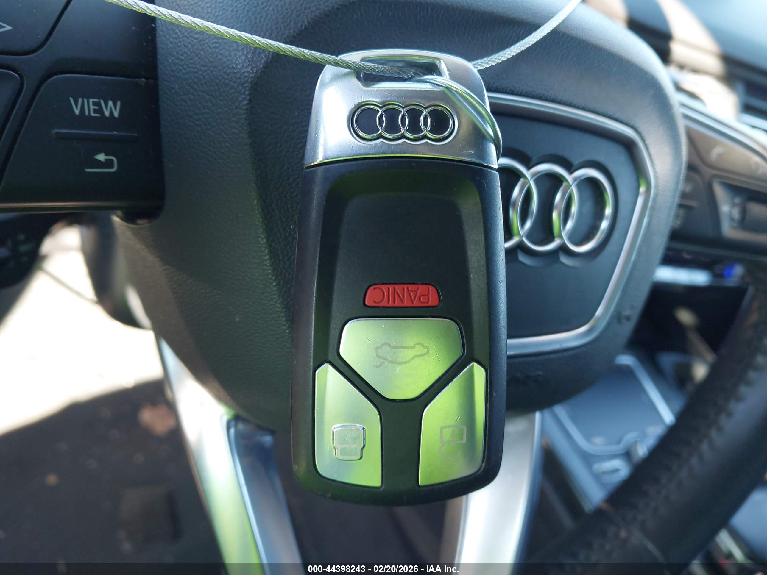 AUDI Q7 image 11