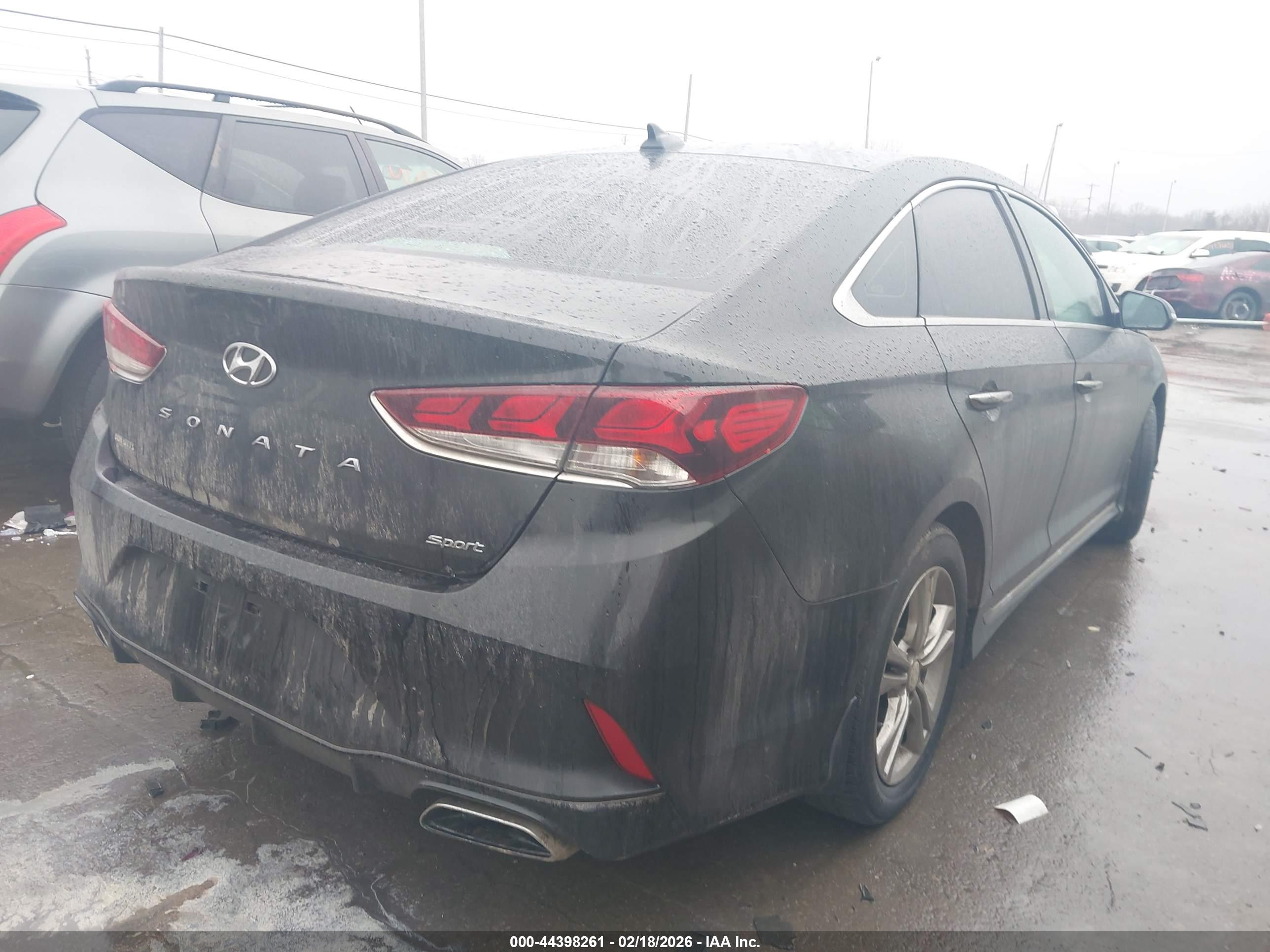 HYUNDAI SONATA image 4
