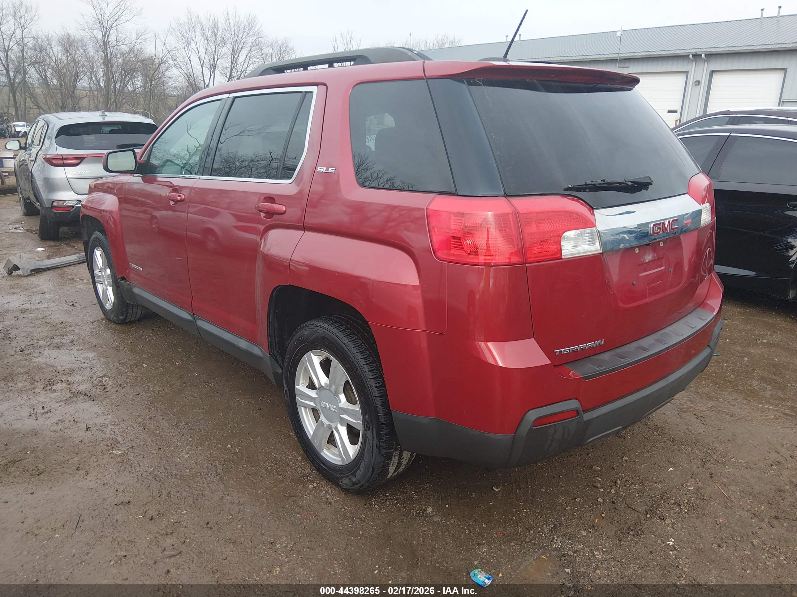 GMC TERRAIN image 3