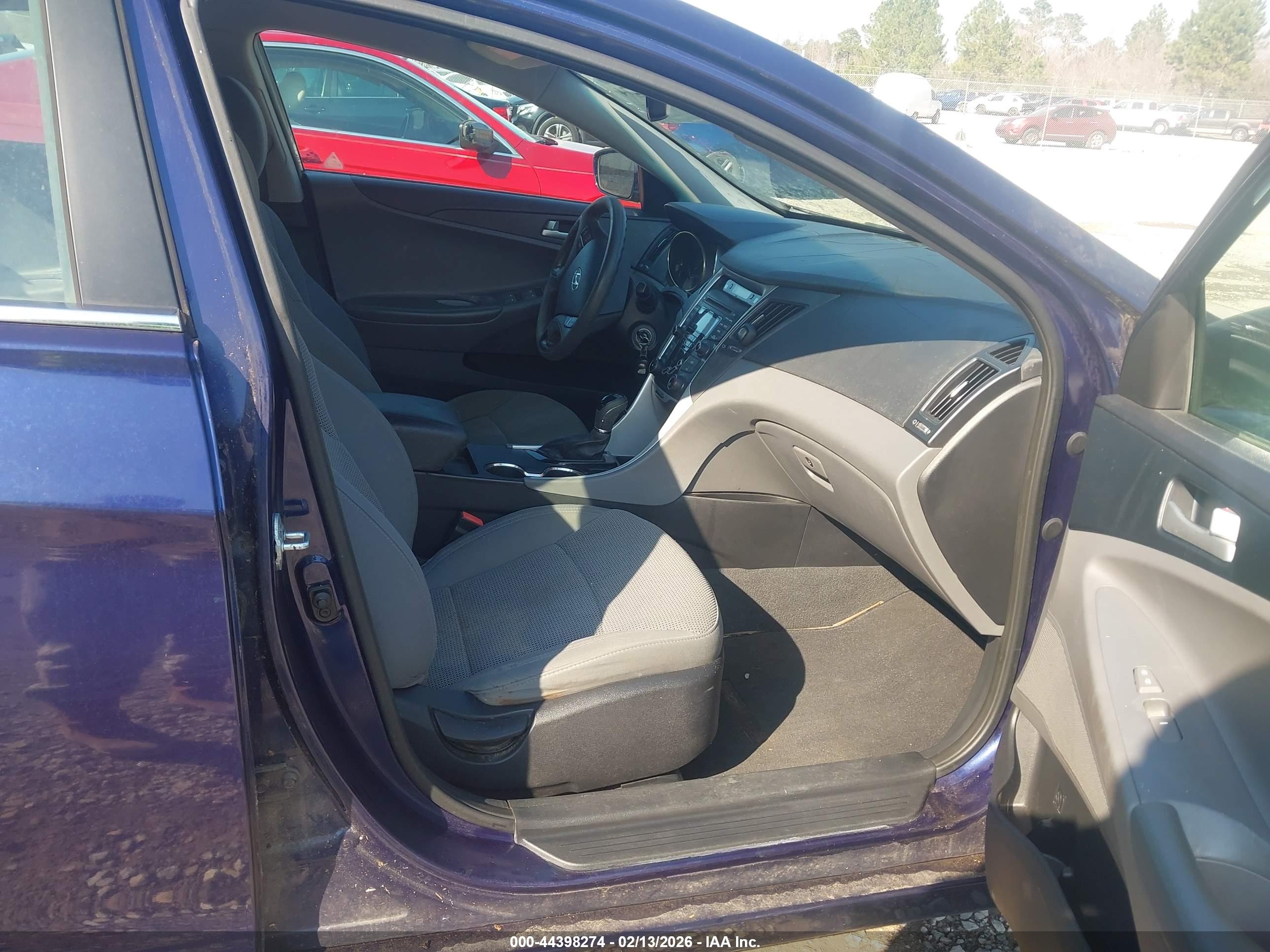 HYUNDAI SONATA image 5