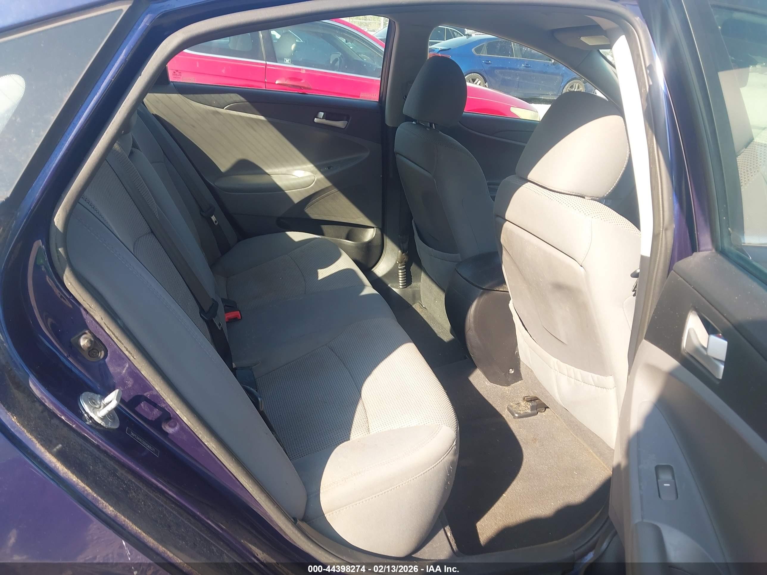 HYUNDAI SONATA image 8