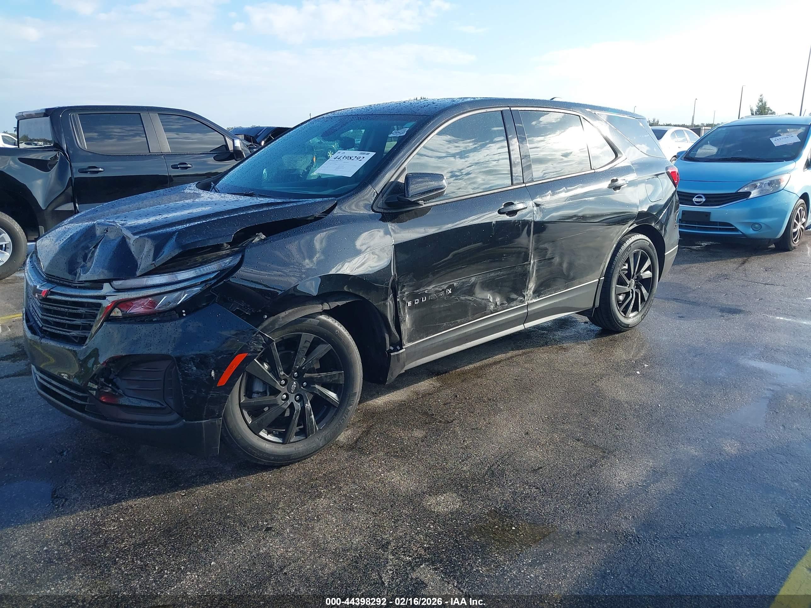 CHEVROLET EQUINOX image 2