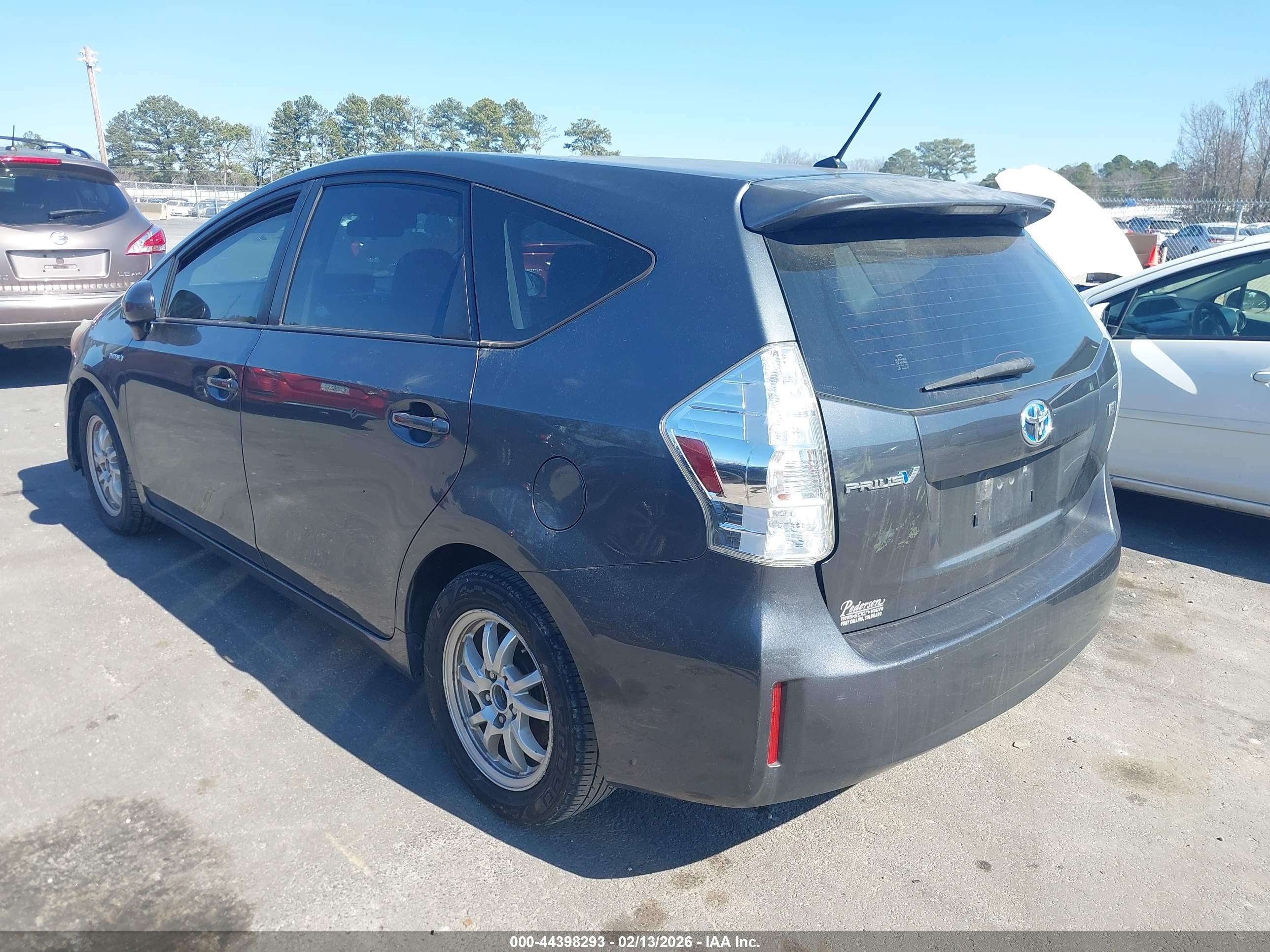 TOYOTA PRIUS image 3