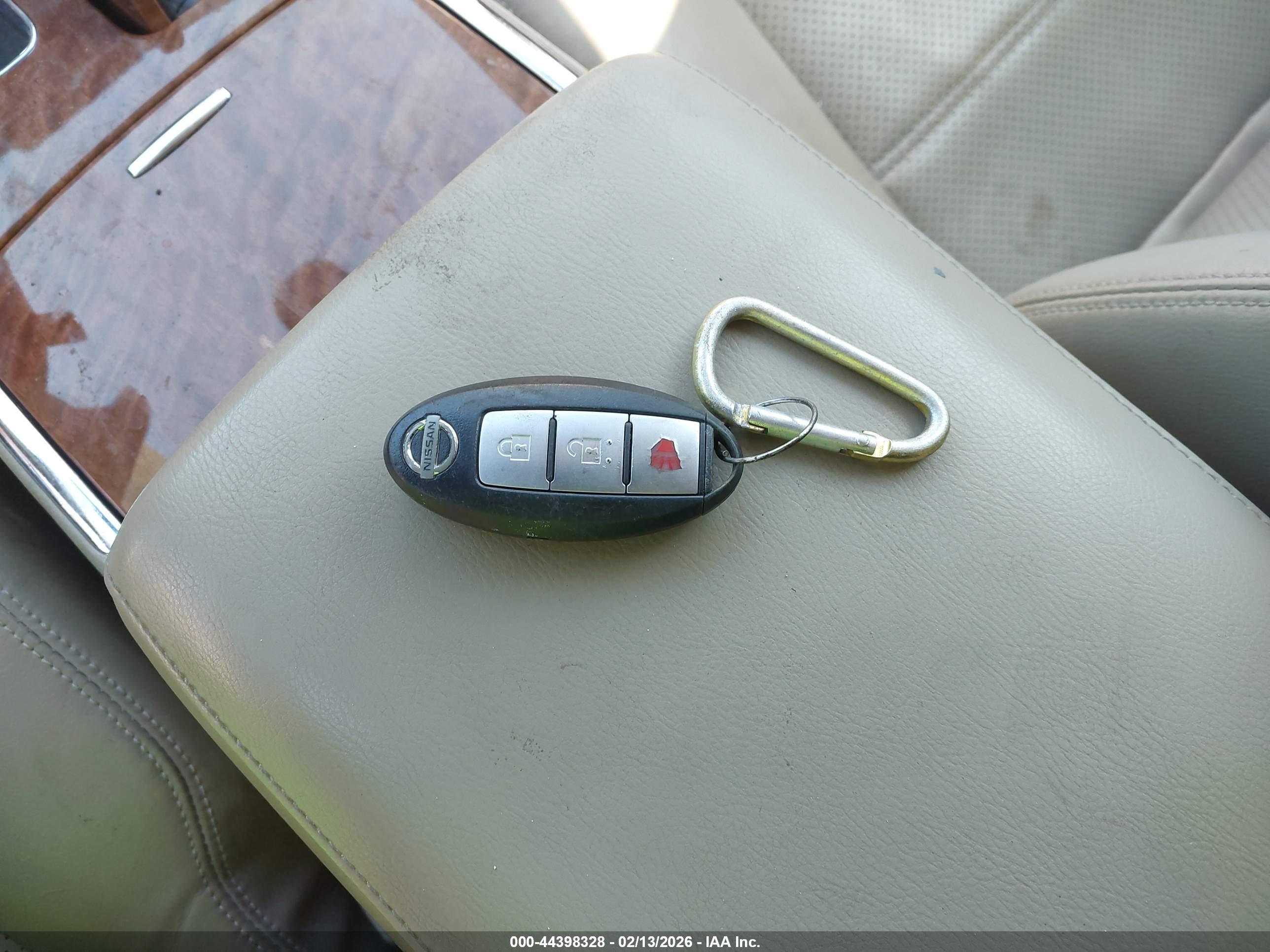 NISSAN MURANO image 11