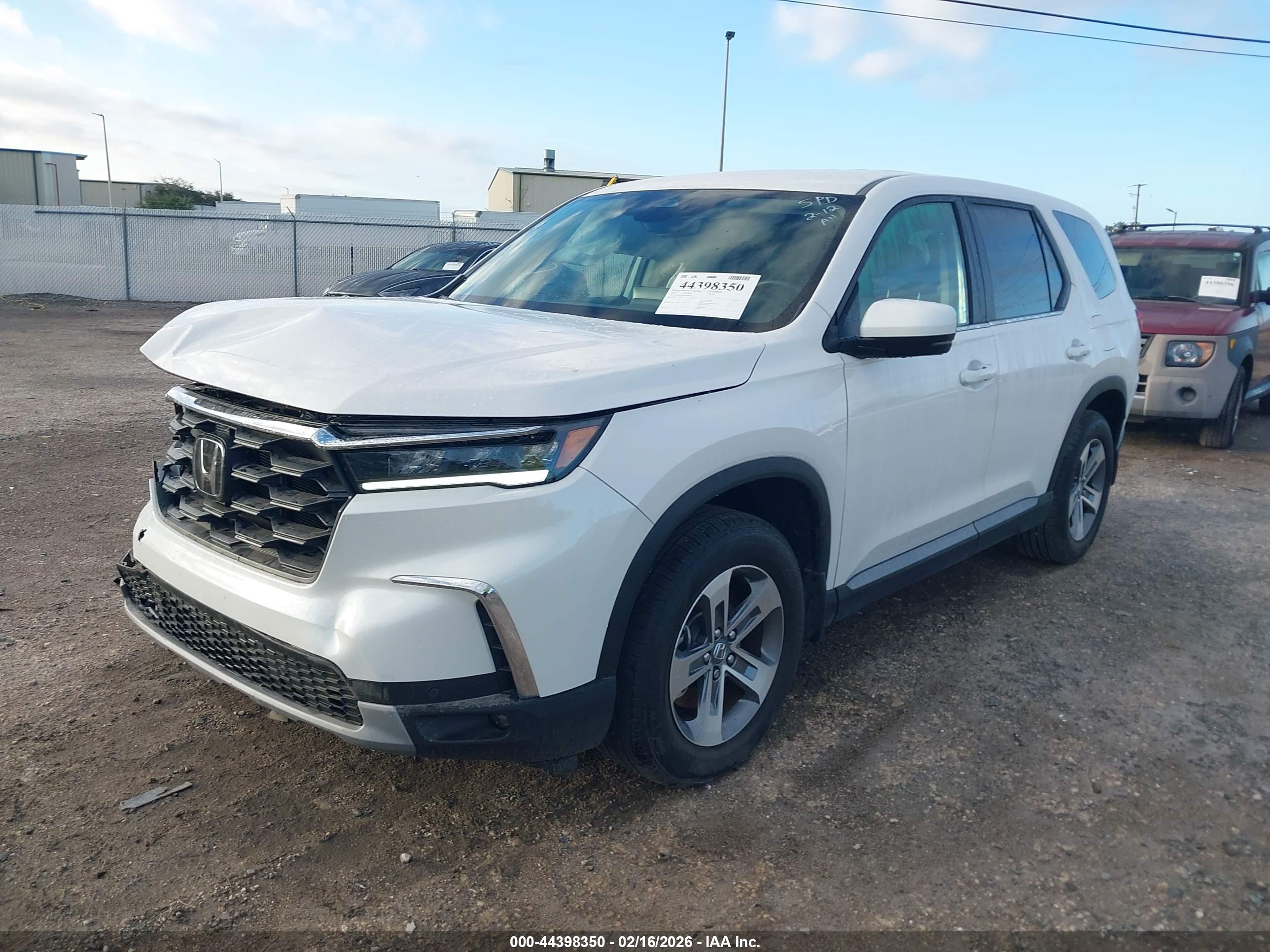 HONDA PILOT image 2