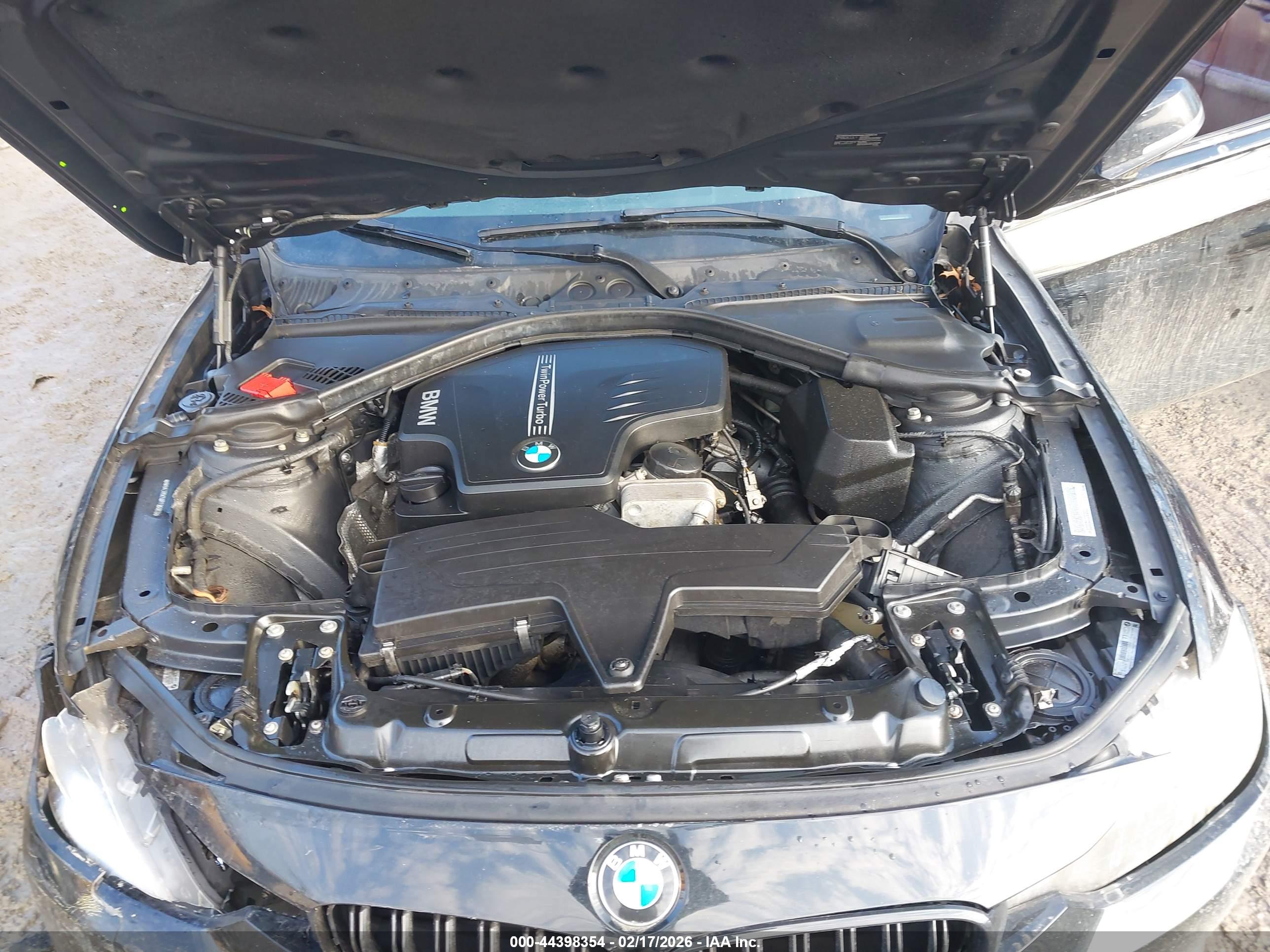 BMW 328I image 10
