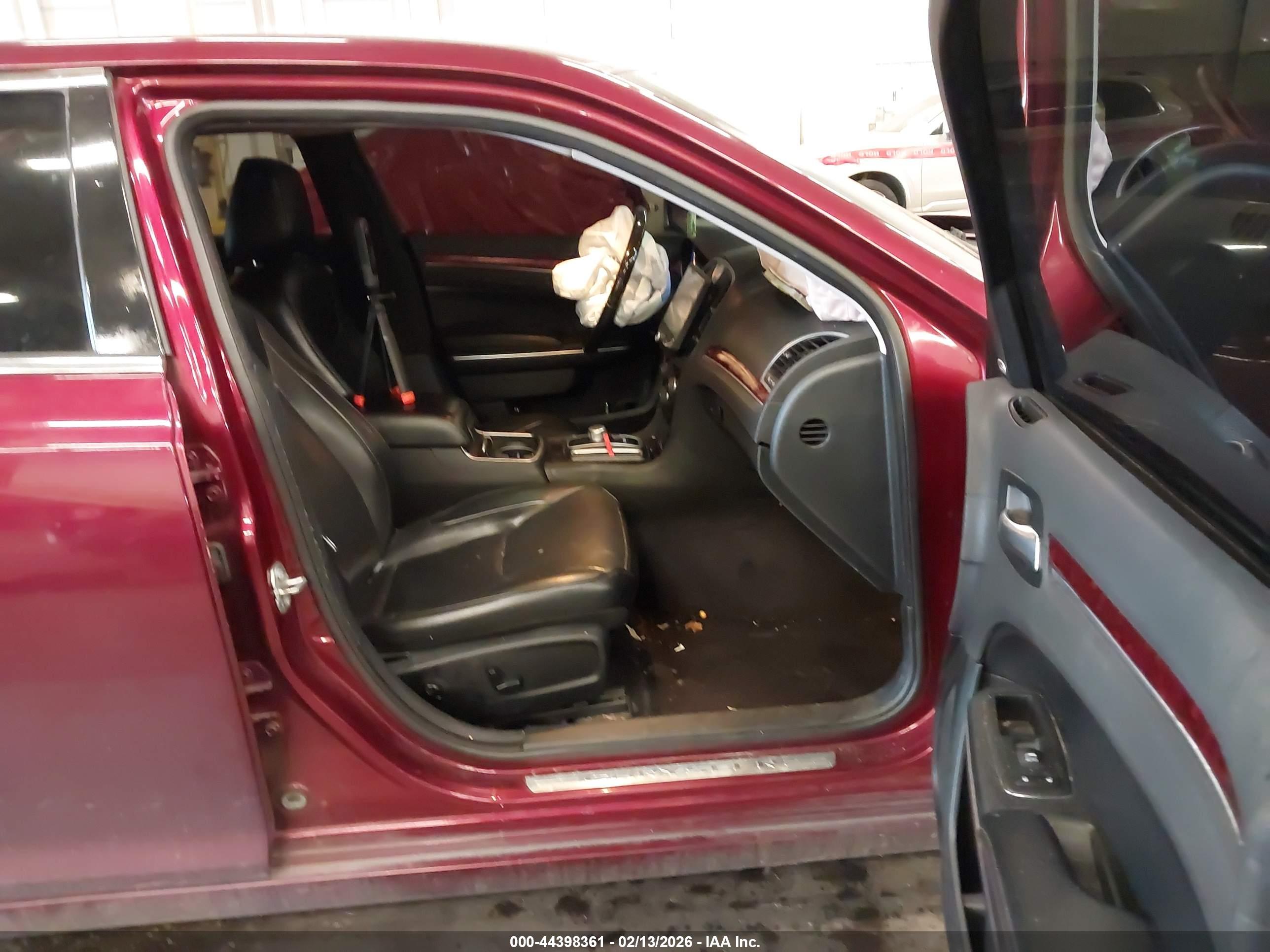 CHRYSLER 300C image 5