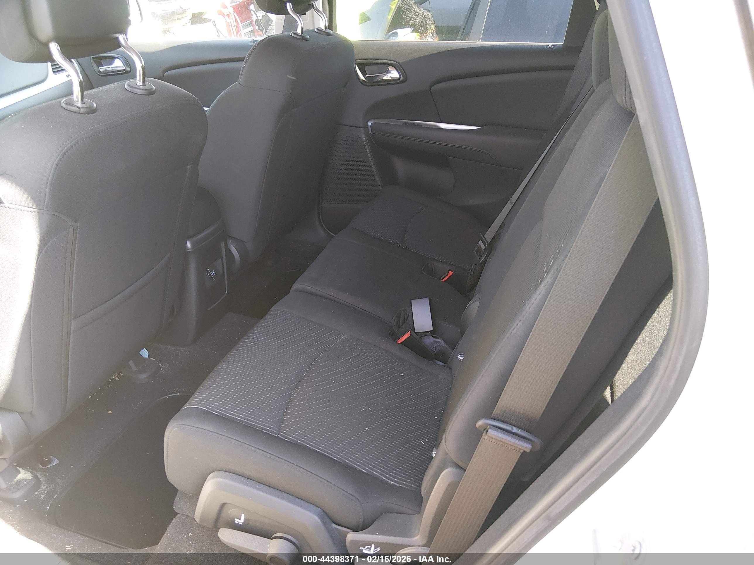 DODGE JOURNEY image 8