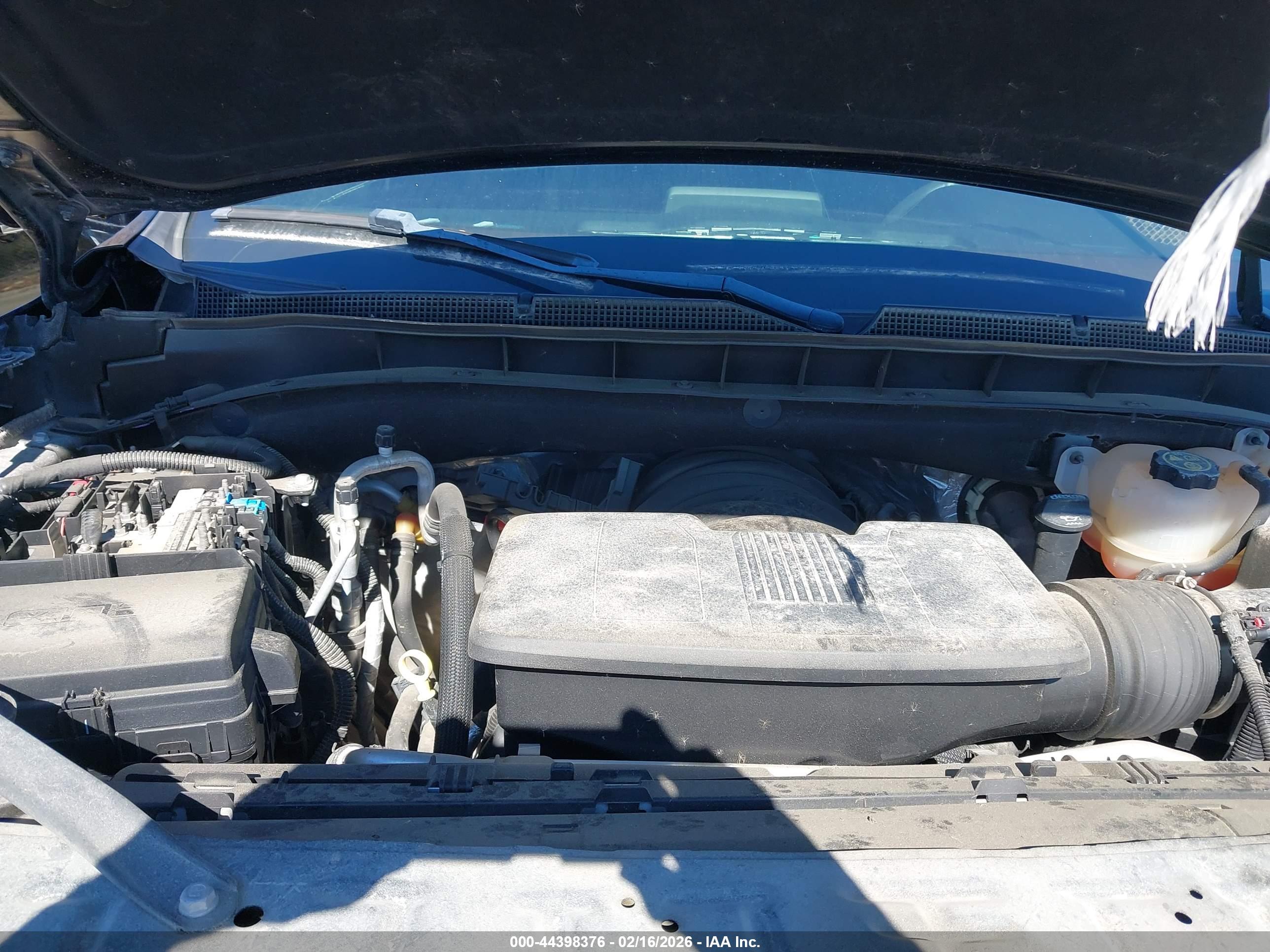CHEVROLET TAHOE image 10