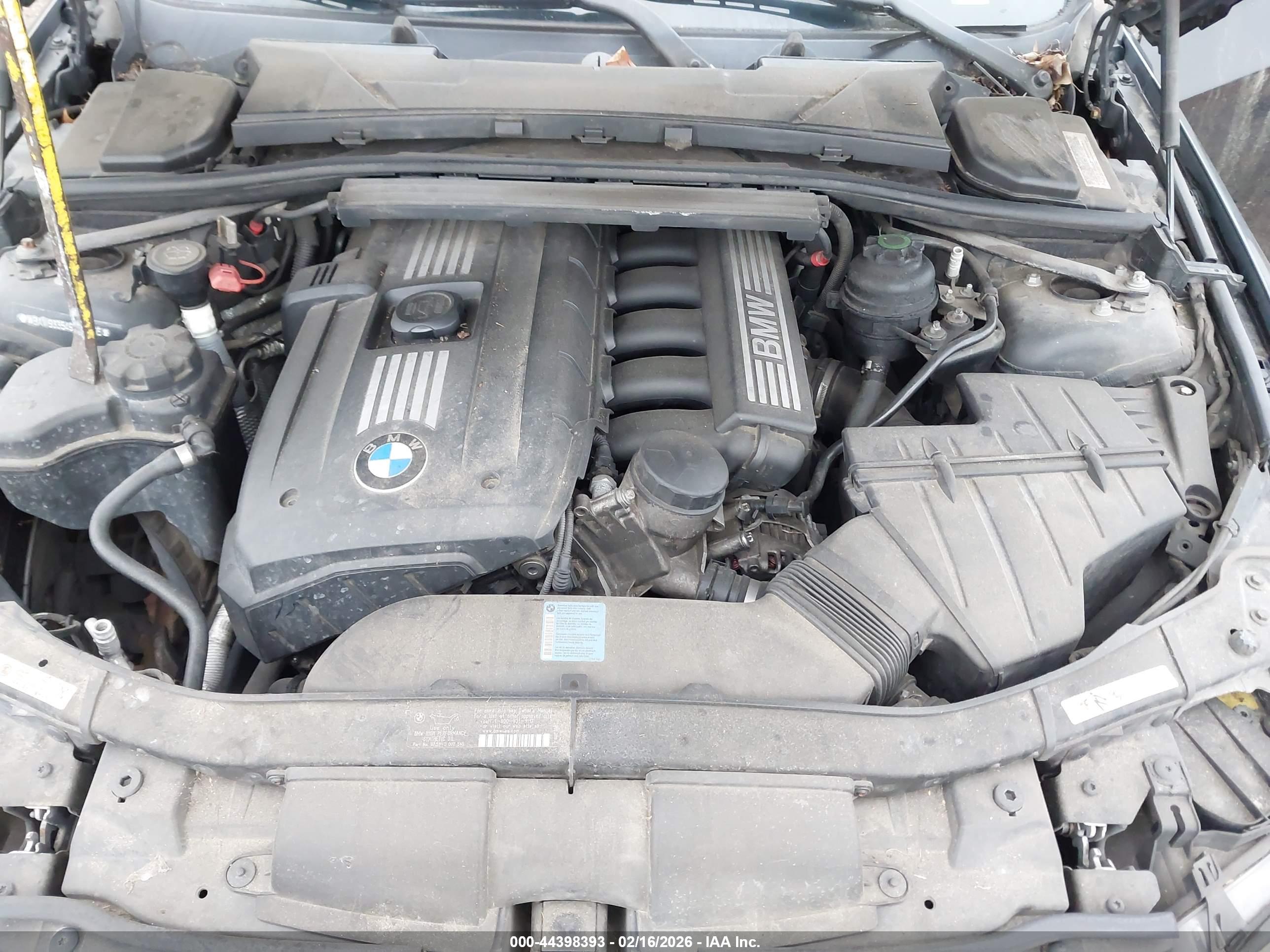 BMW 328I image 10