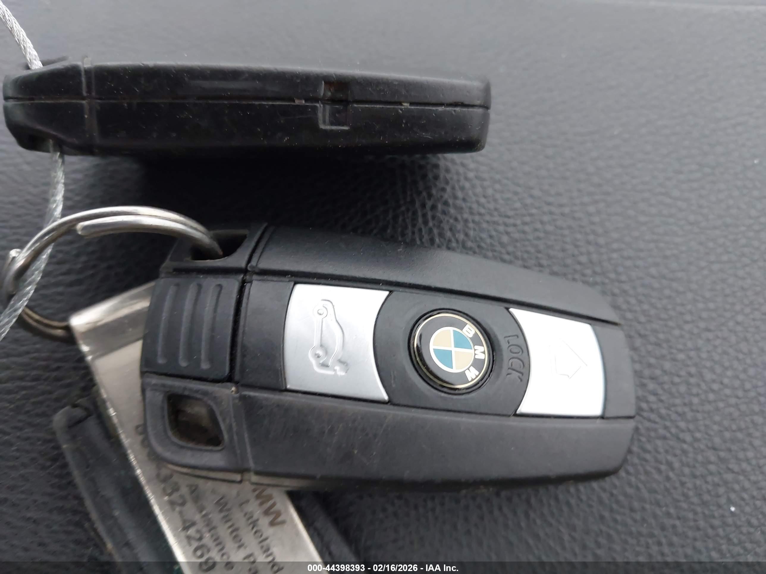 BMW 328I image 11
