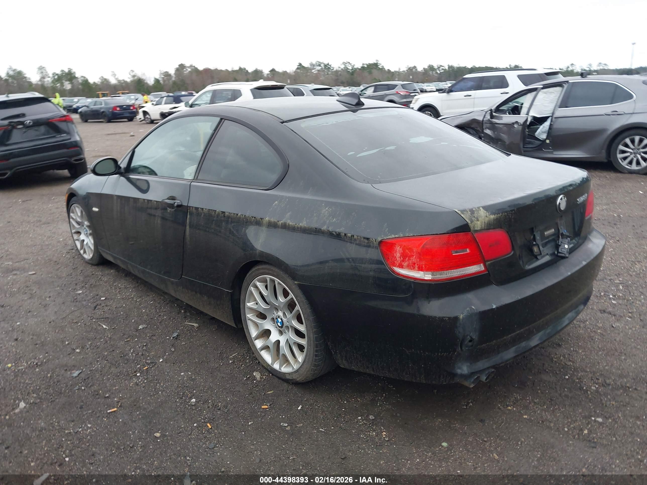 BMW 328I image 3
