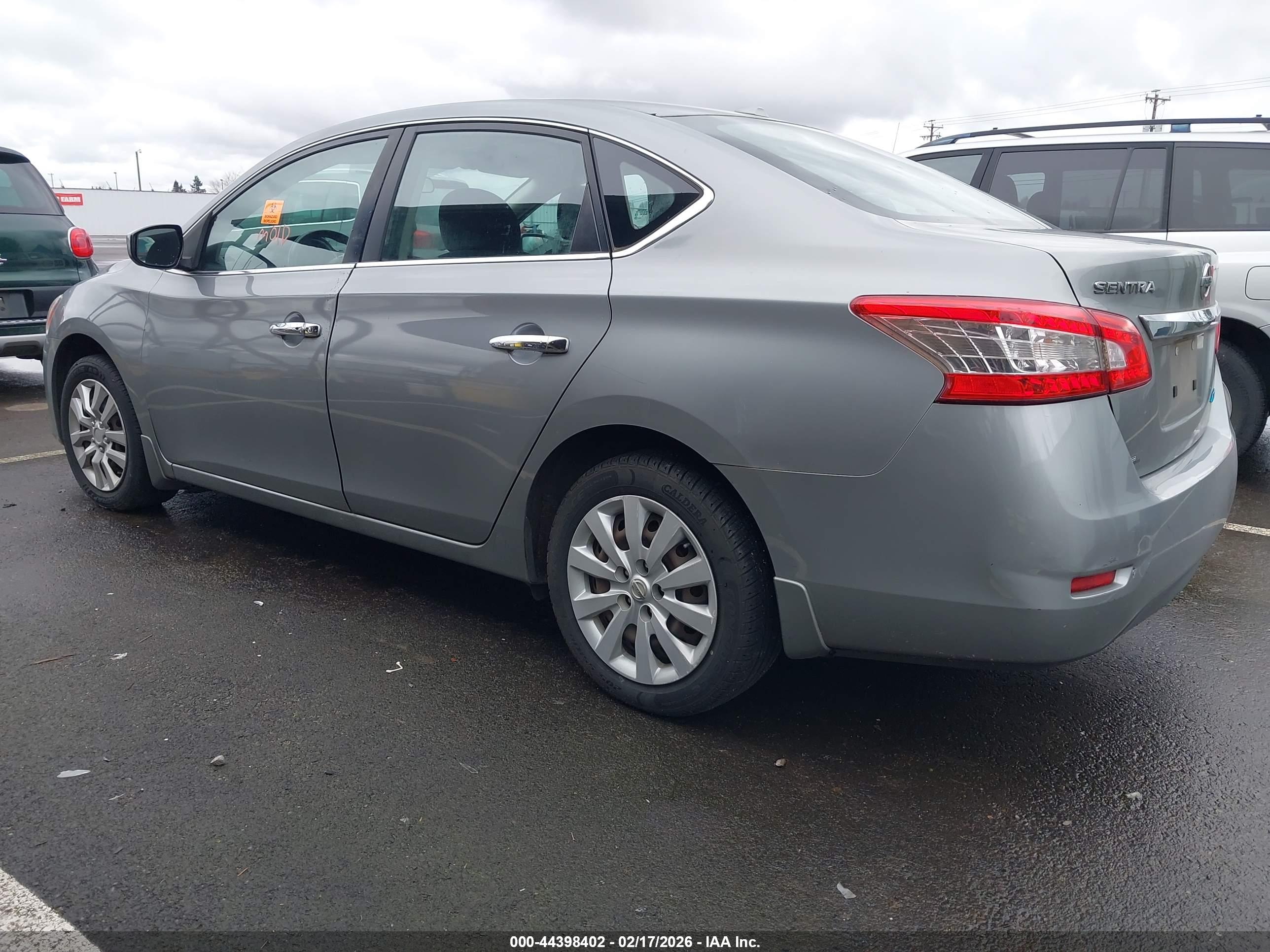 NISSAN SENTRA image 3