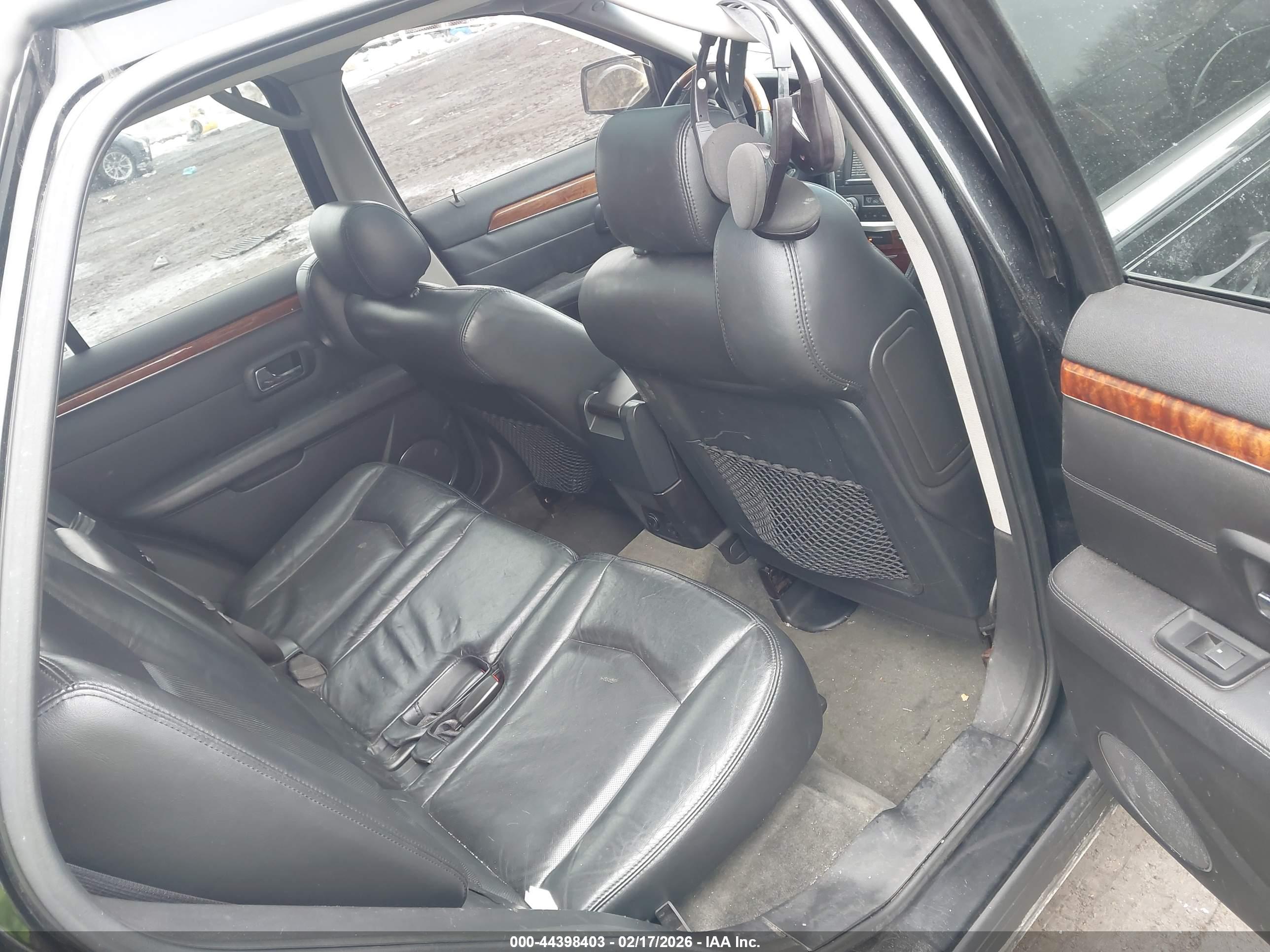 CADILLAC SRX image 8