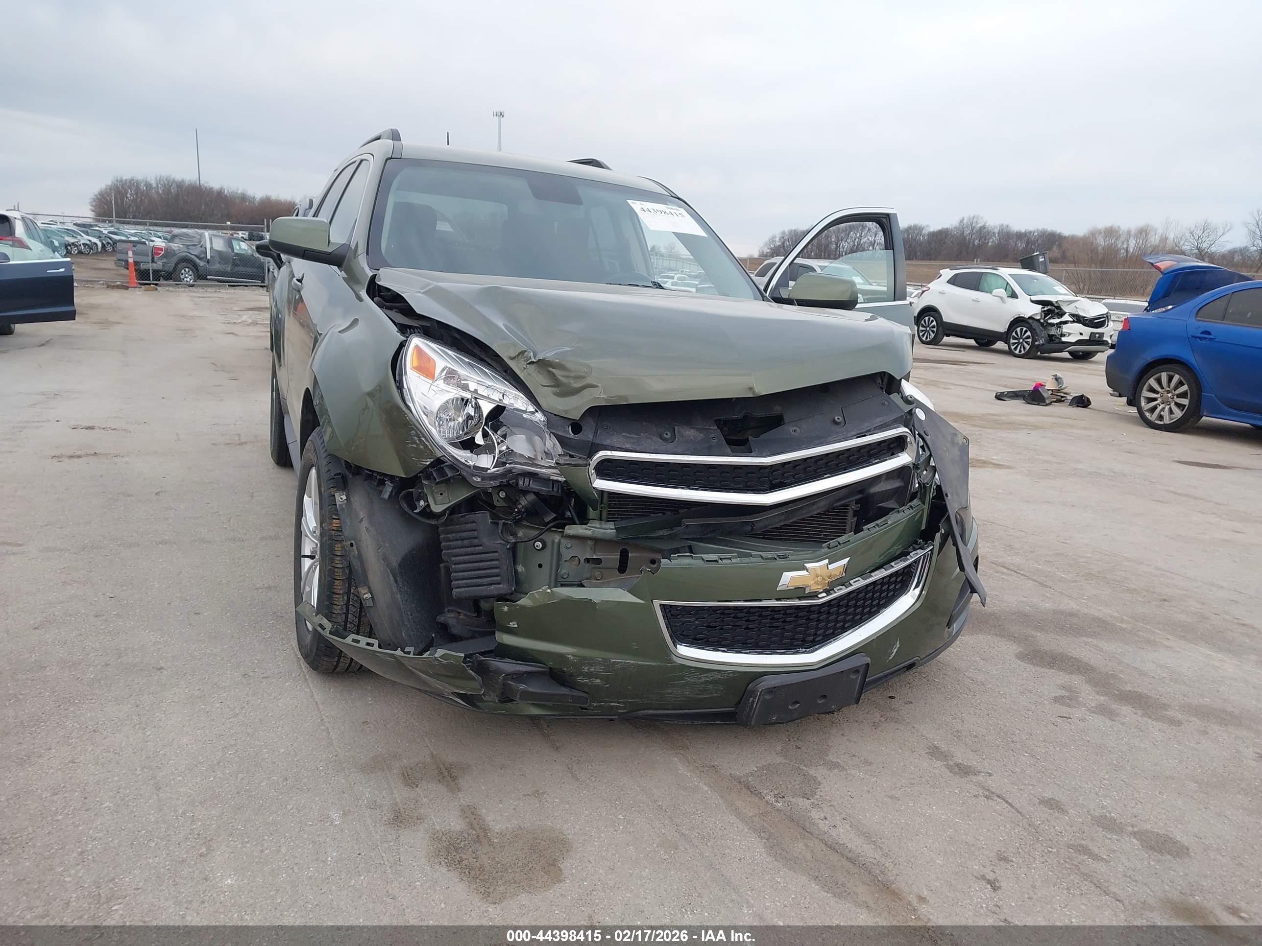 CHEVROLET EQUINOX image 6