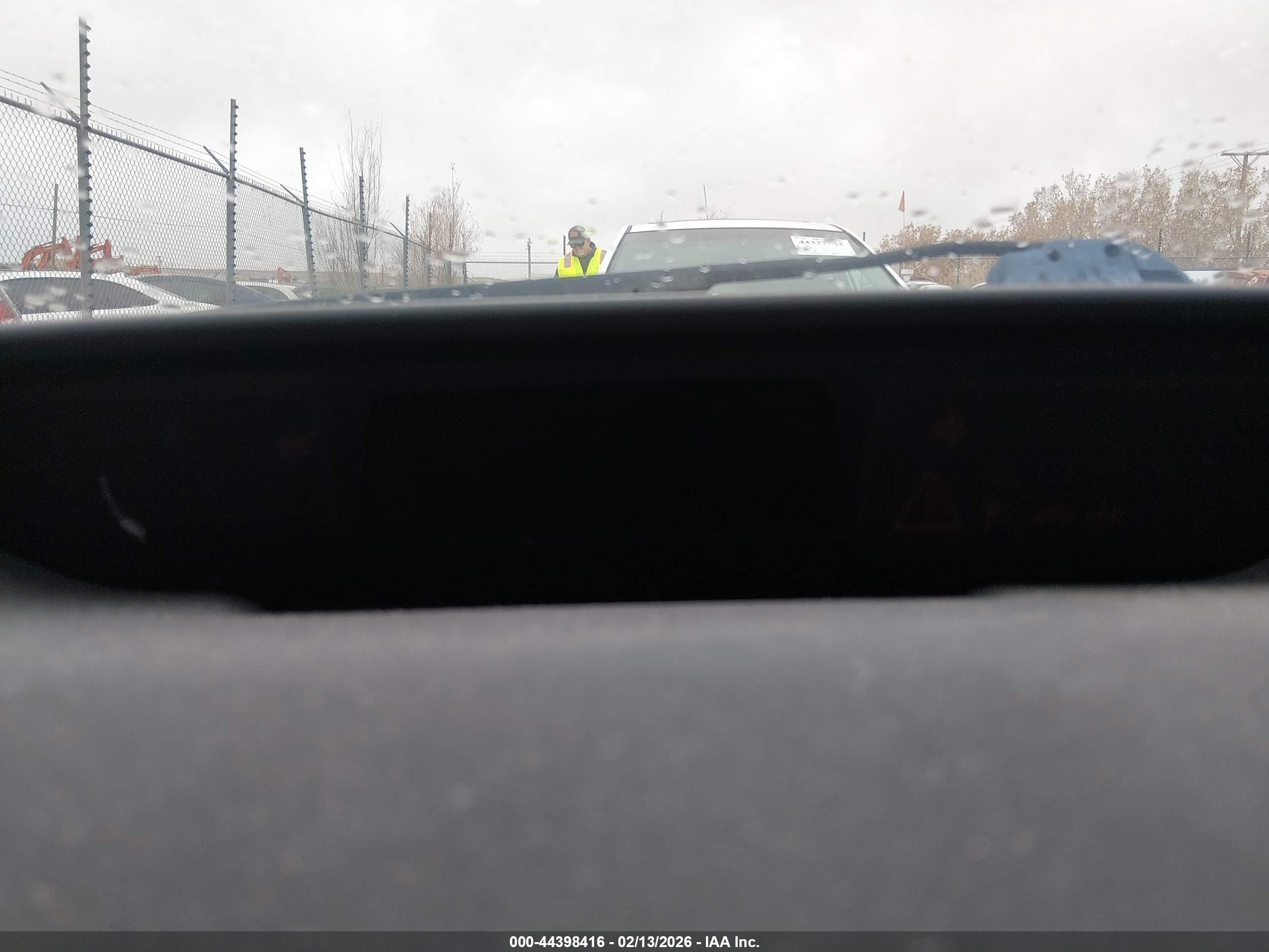 TOYOTA PRIUS image 7
