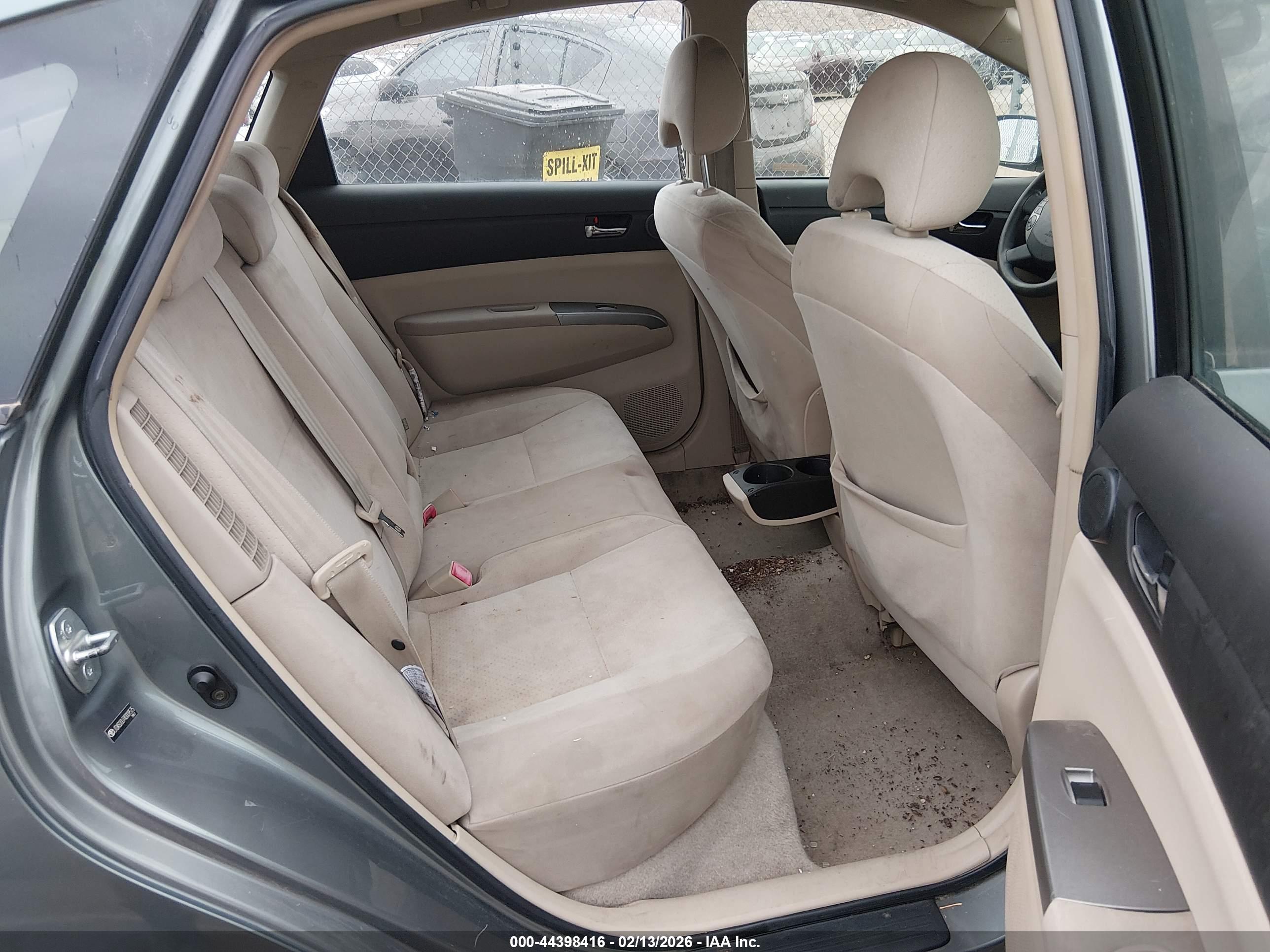 TOYOTA PRIUS image 8