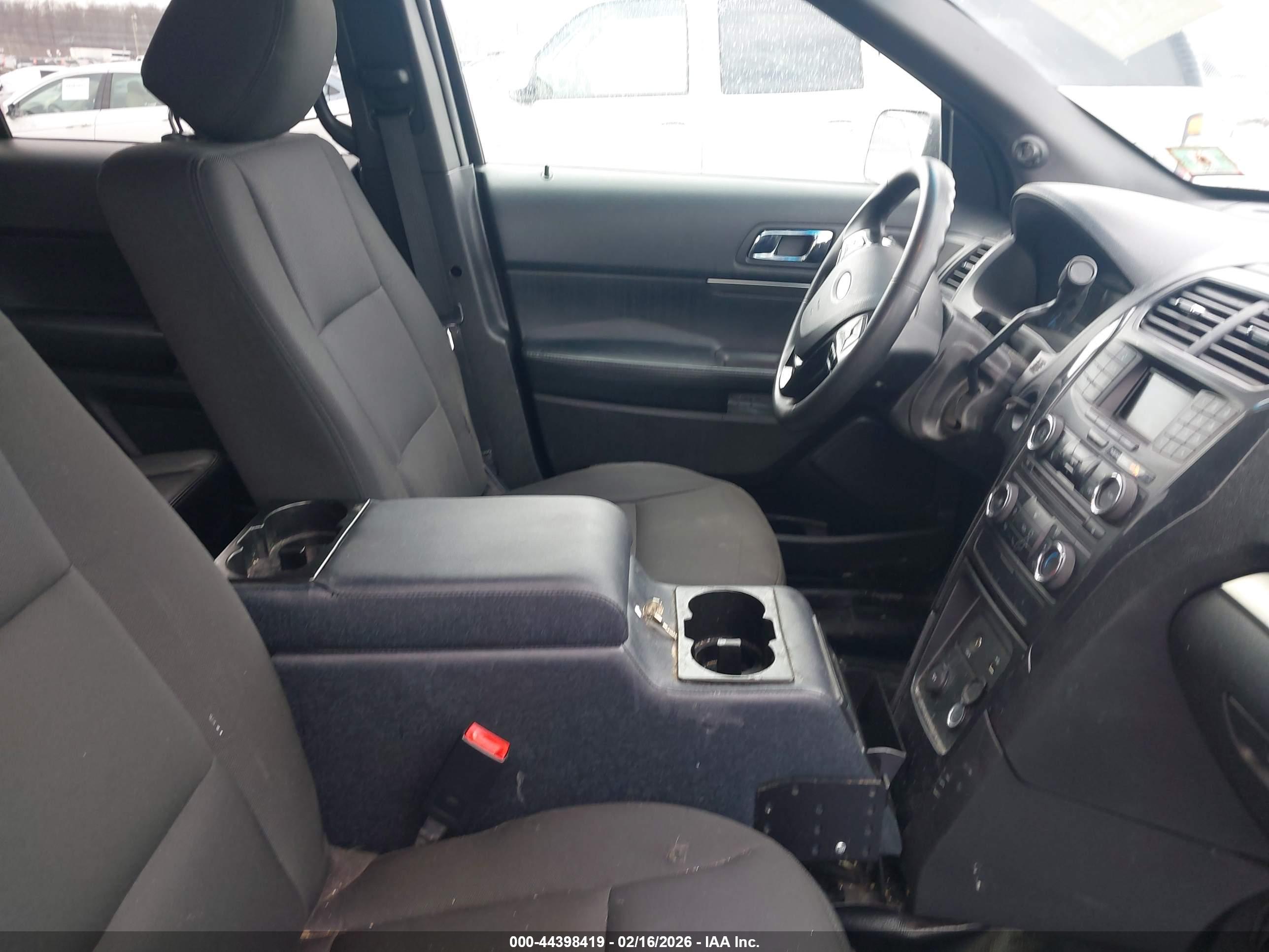 FORD UTILITY image 5