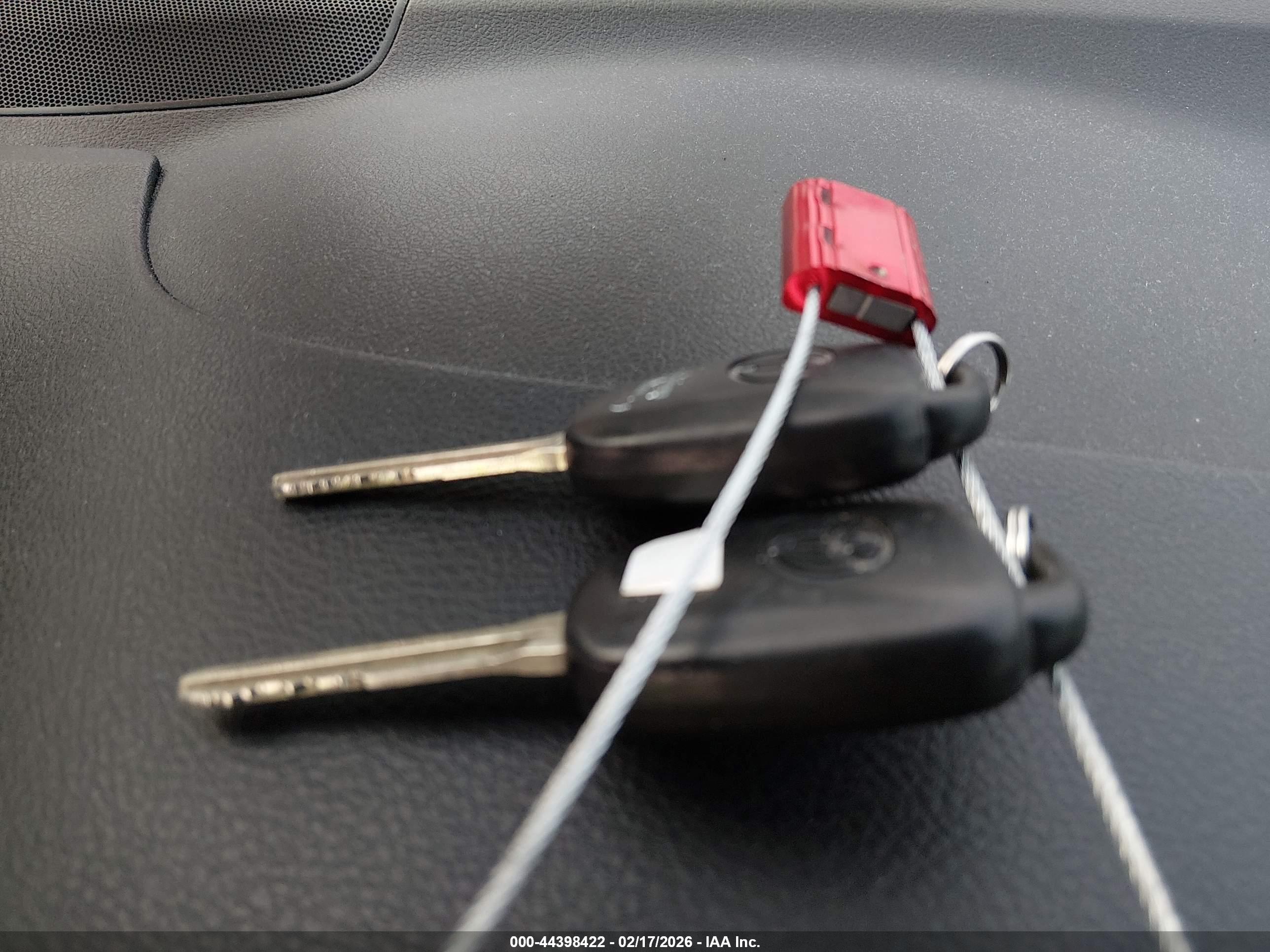 TOYOTA CAMRY image 11