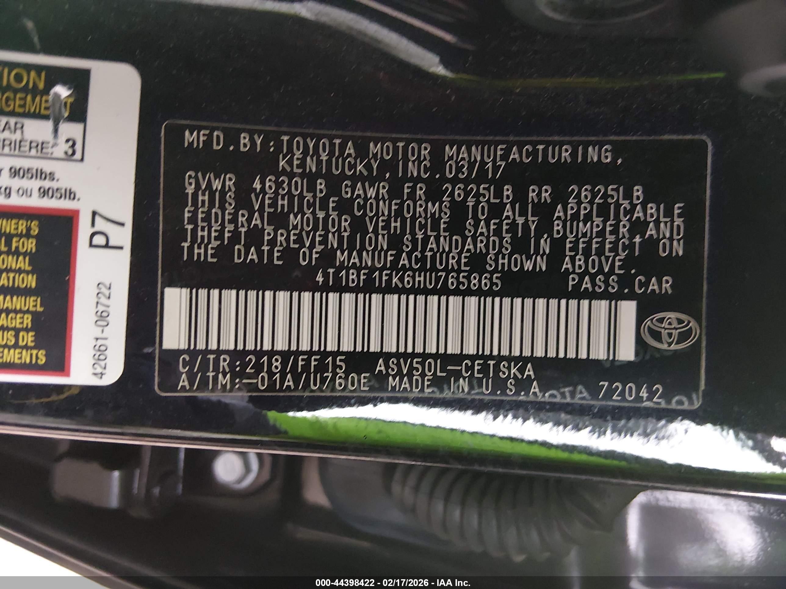 TOYOTA CAMRY image 9