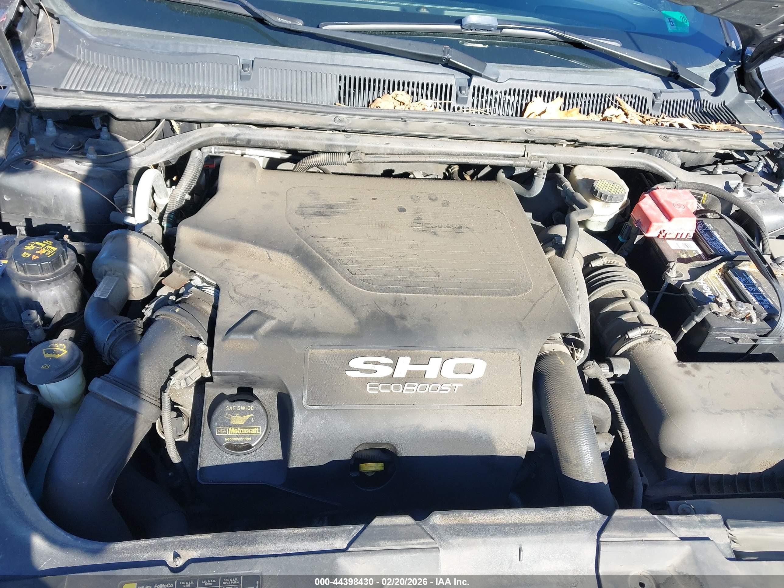 FORD TAURUS image 10
