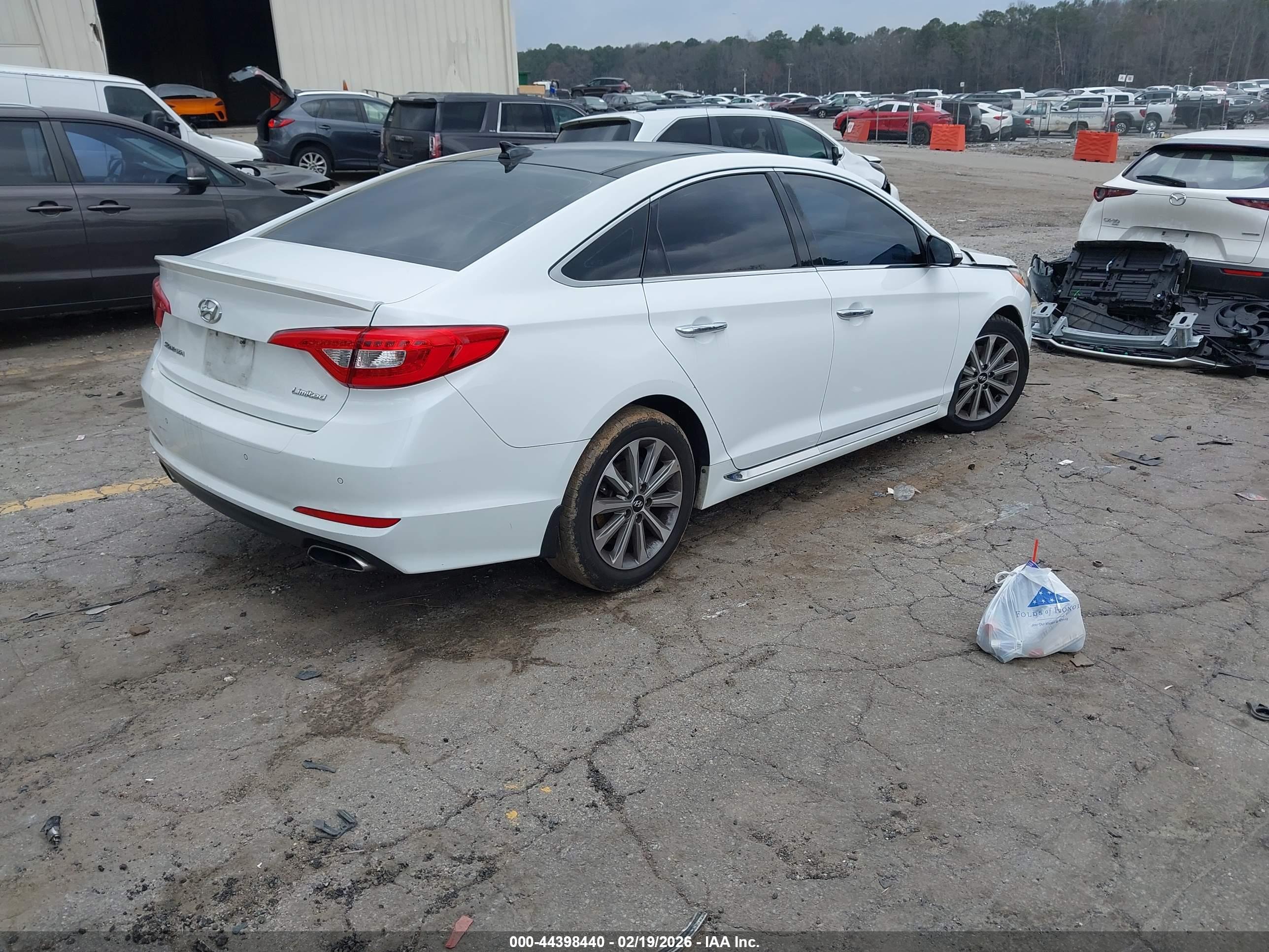 HYUNDAI SONATA image 4