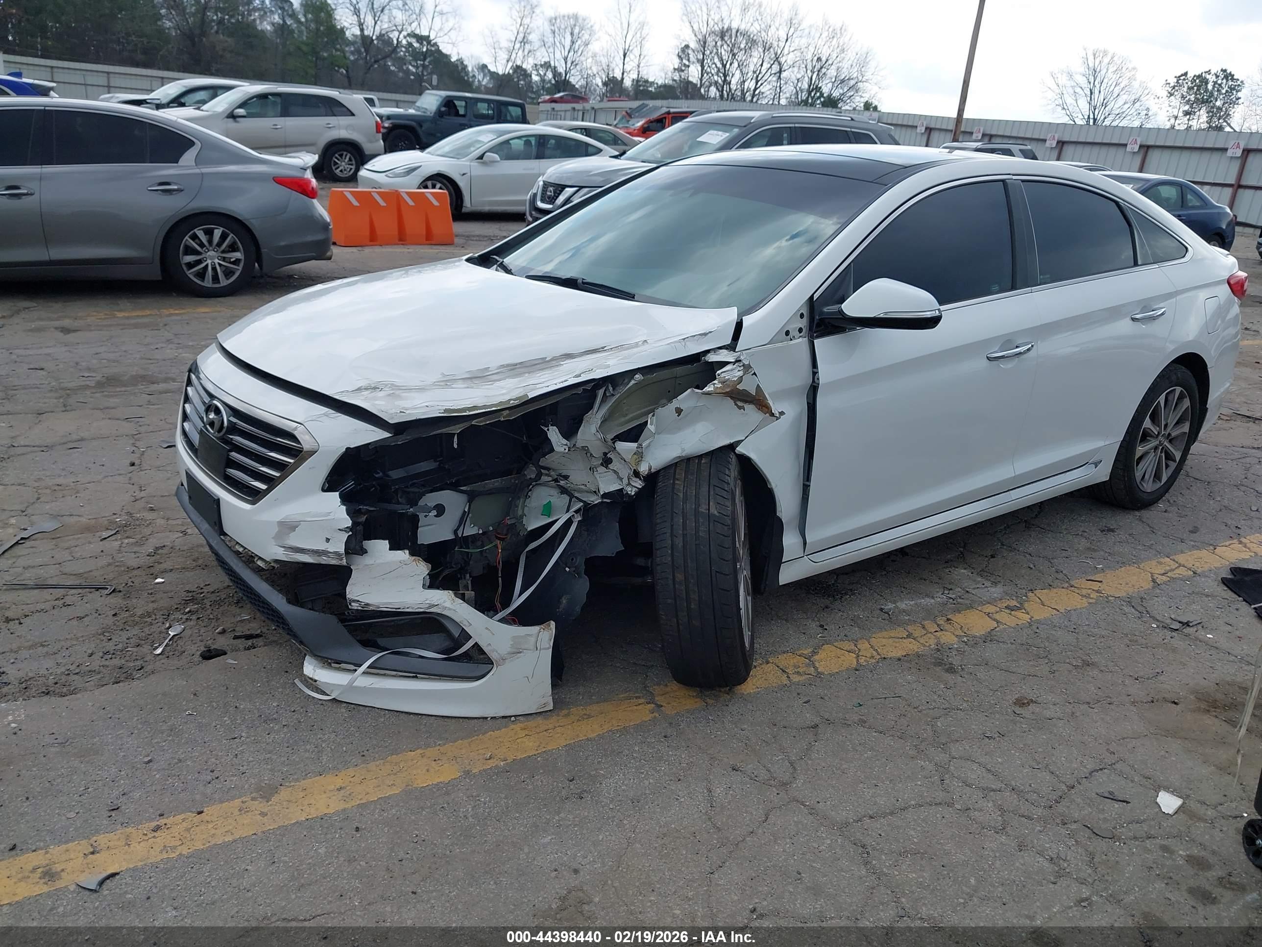 HYUNDAI SONATA image 6