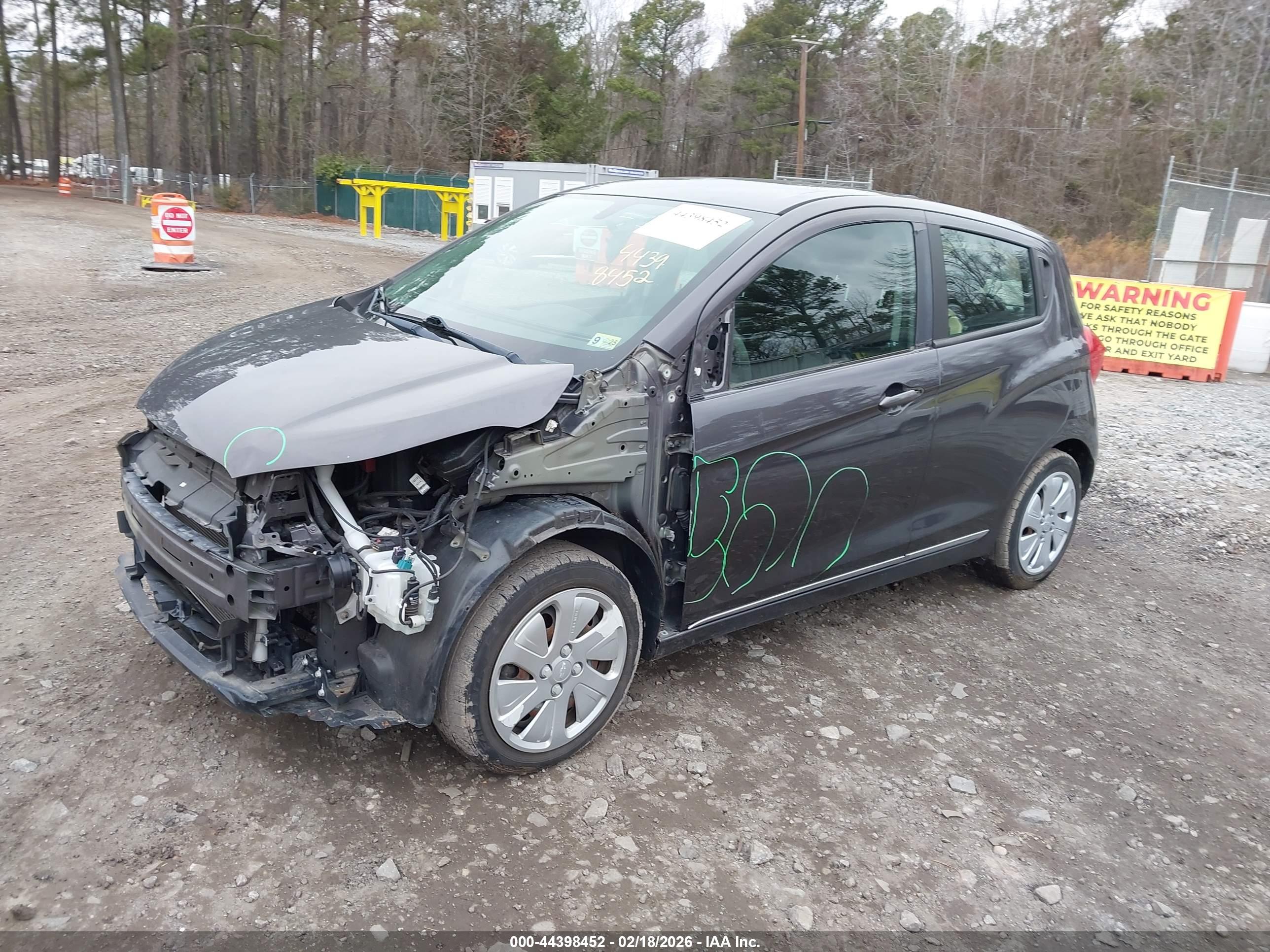 CHEVROLET SPARK image 2