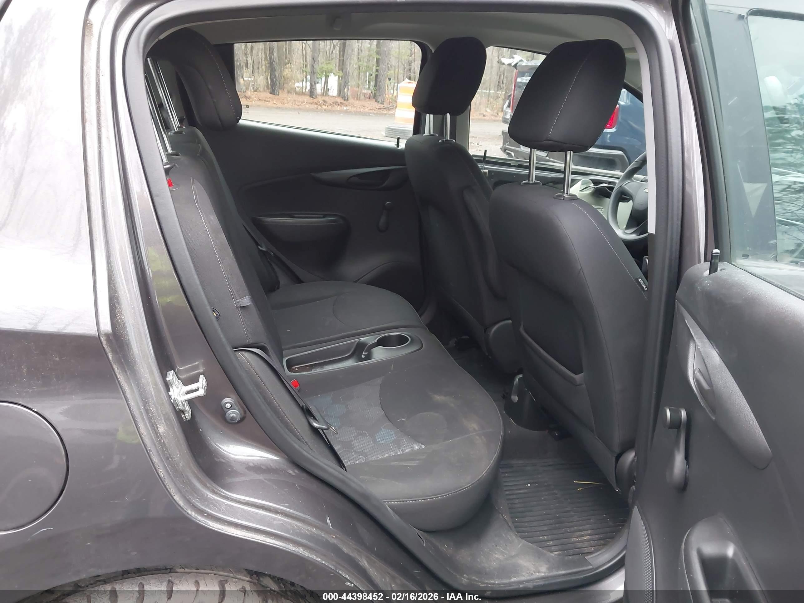CHEVROLET SPARK image 8