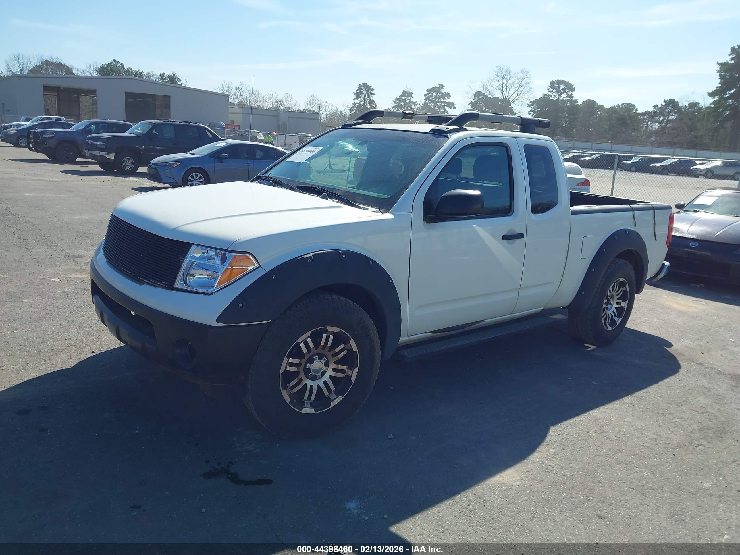 NISSAN FRONTIER image 2