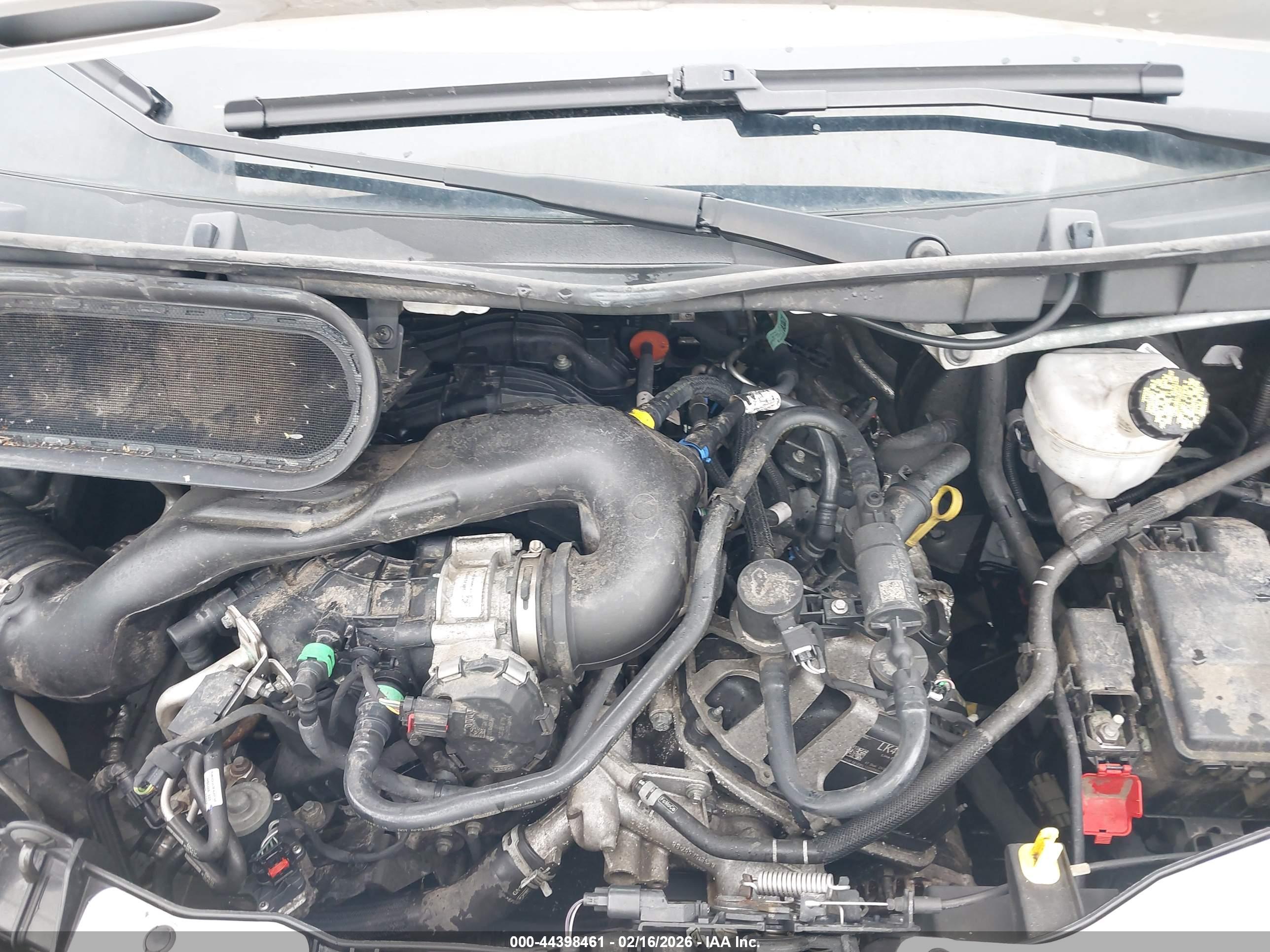 FORD TRANSIT-350 image 10