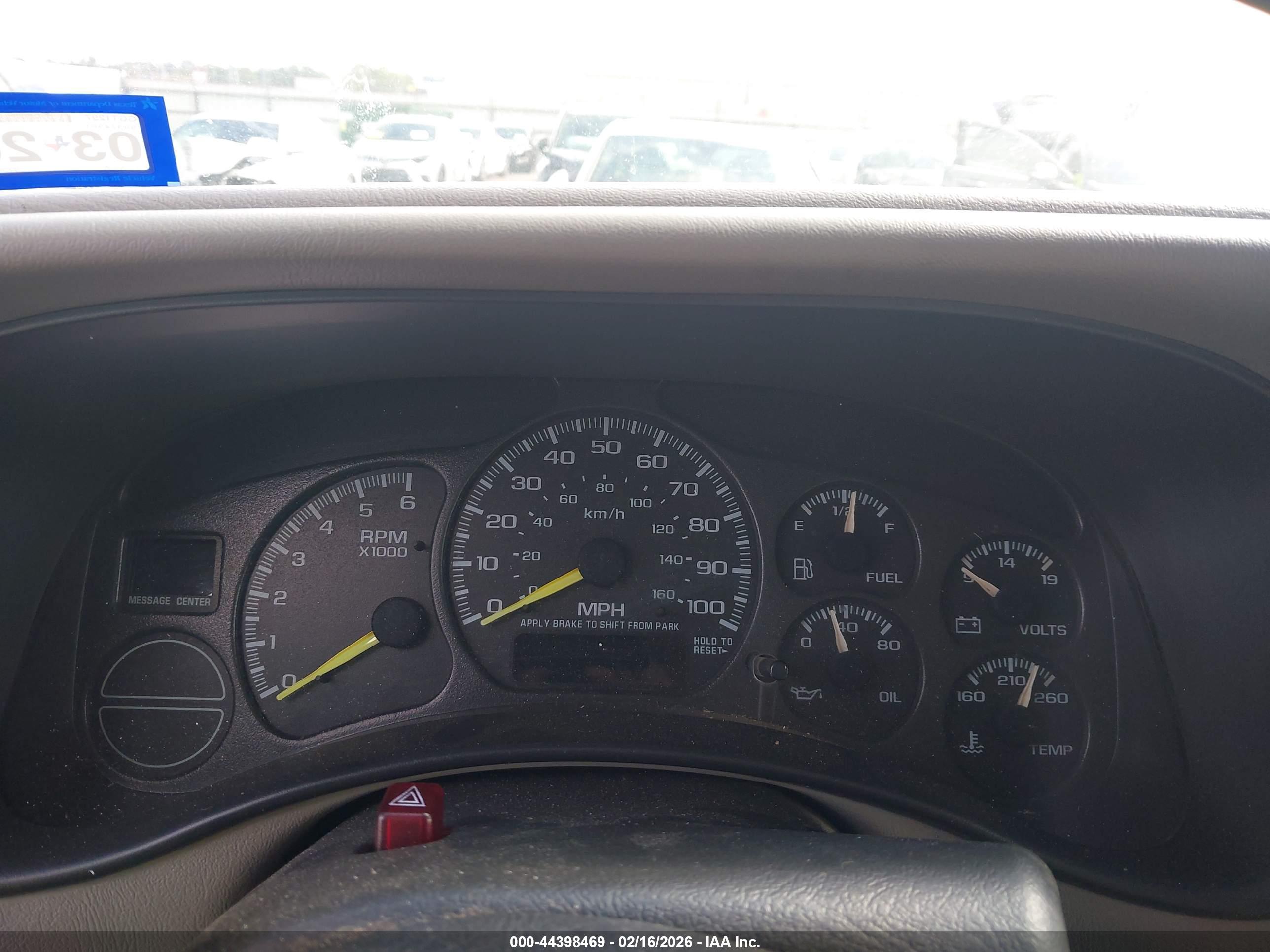 CHEVROLET TAHOE image 7