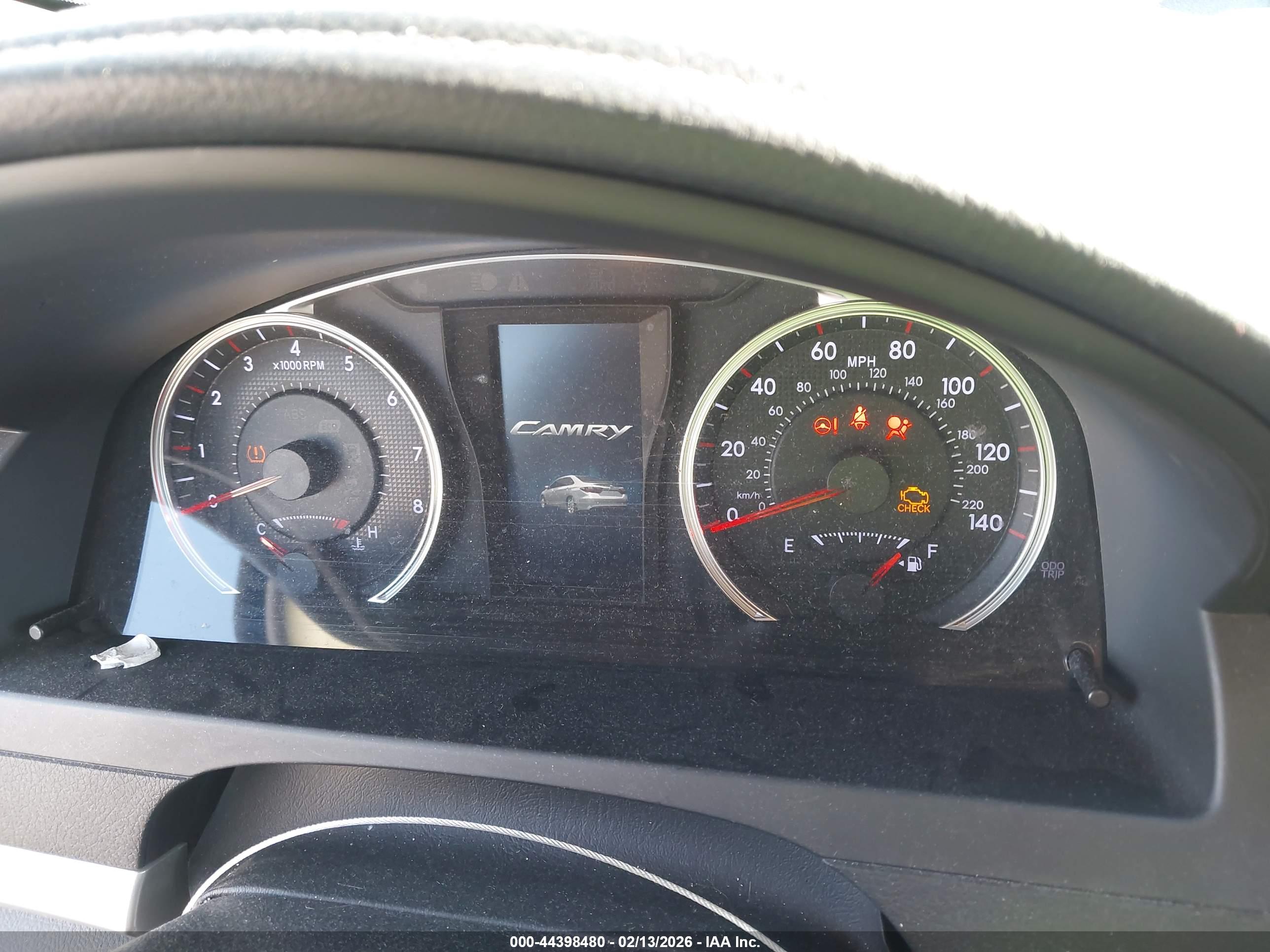 TOYOTA CAMRY image 7