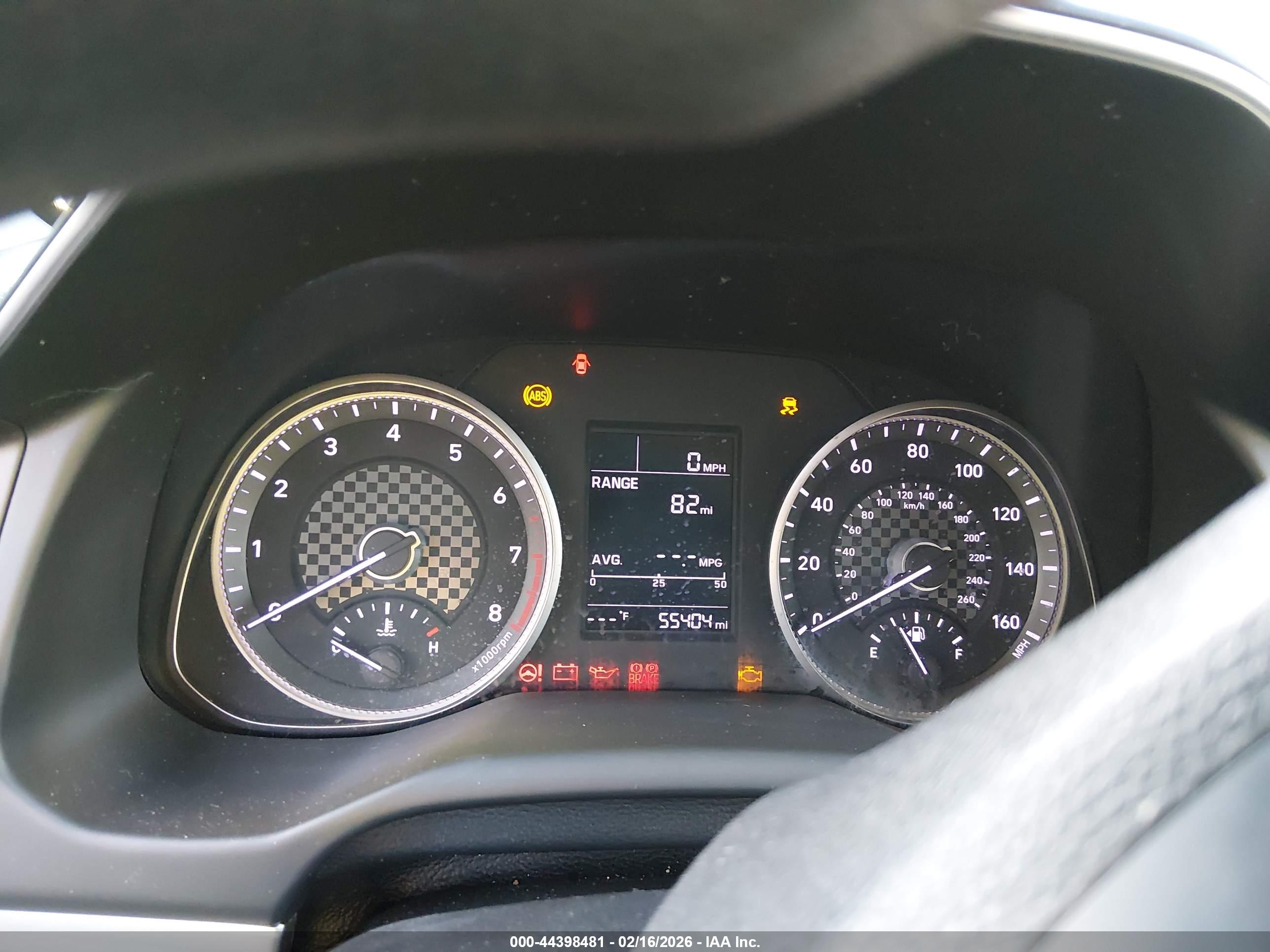 HYUNDAI ELANTRA image 7