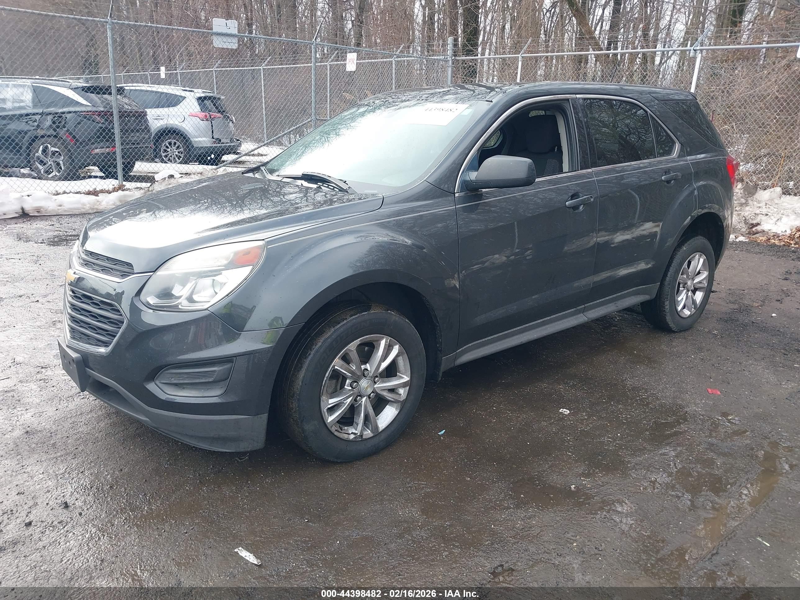 CHEVROLET EQUINOX image 2