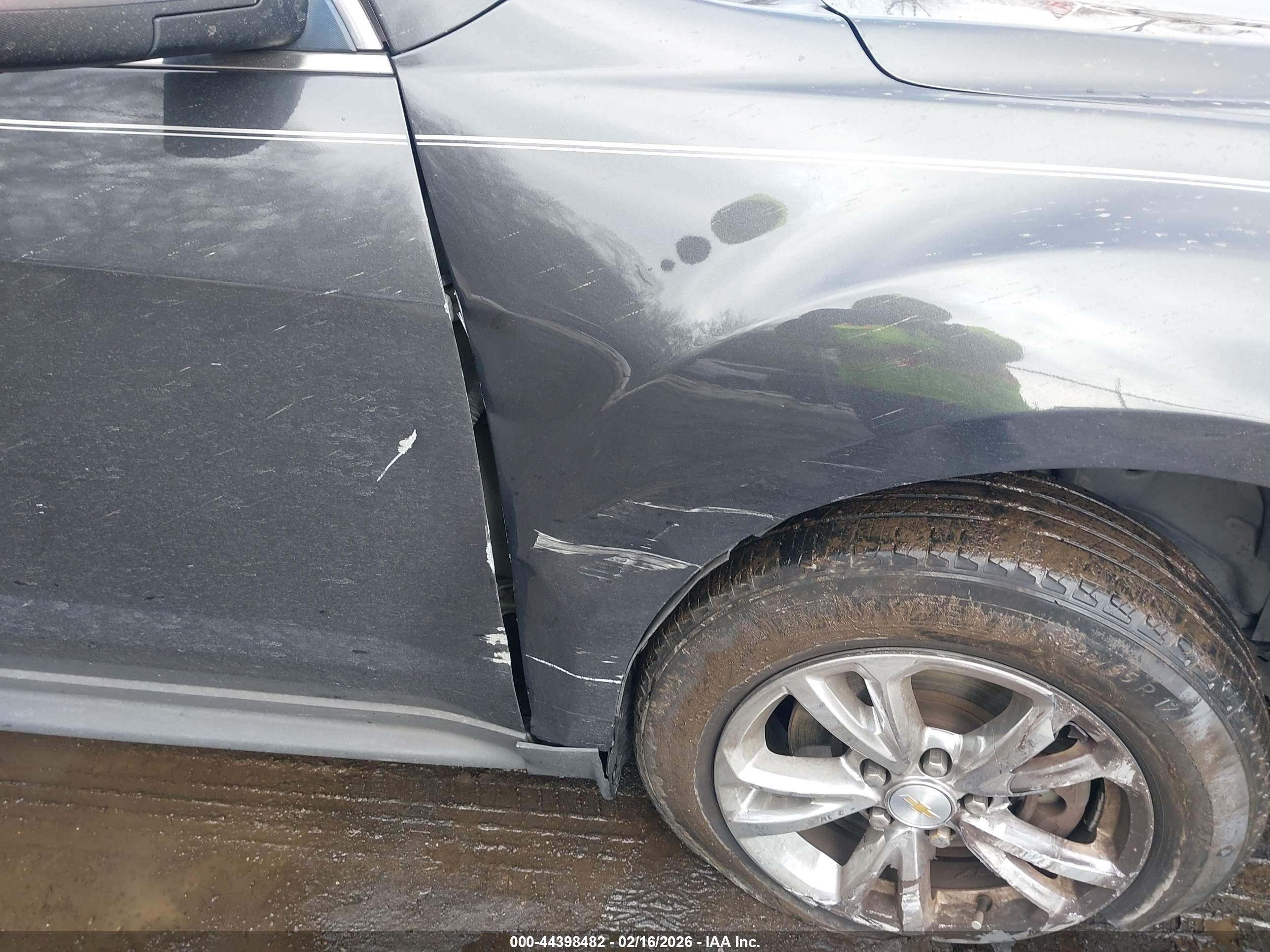 CHEVROLET EQUINOX image 6