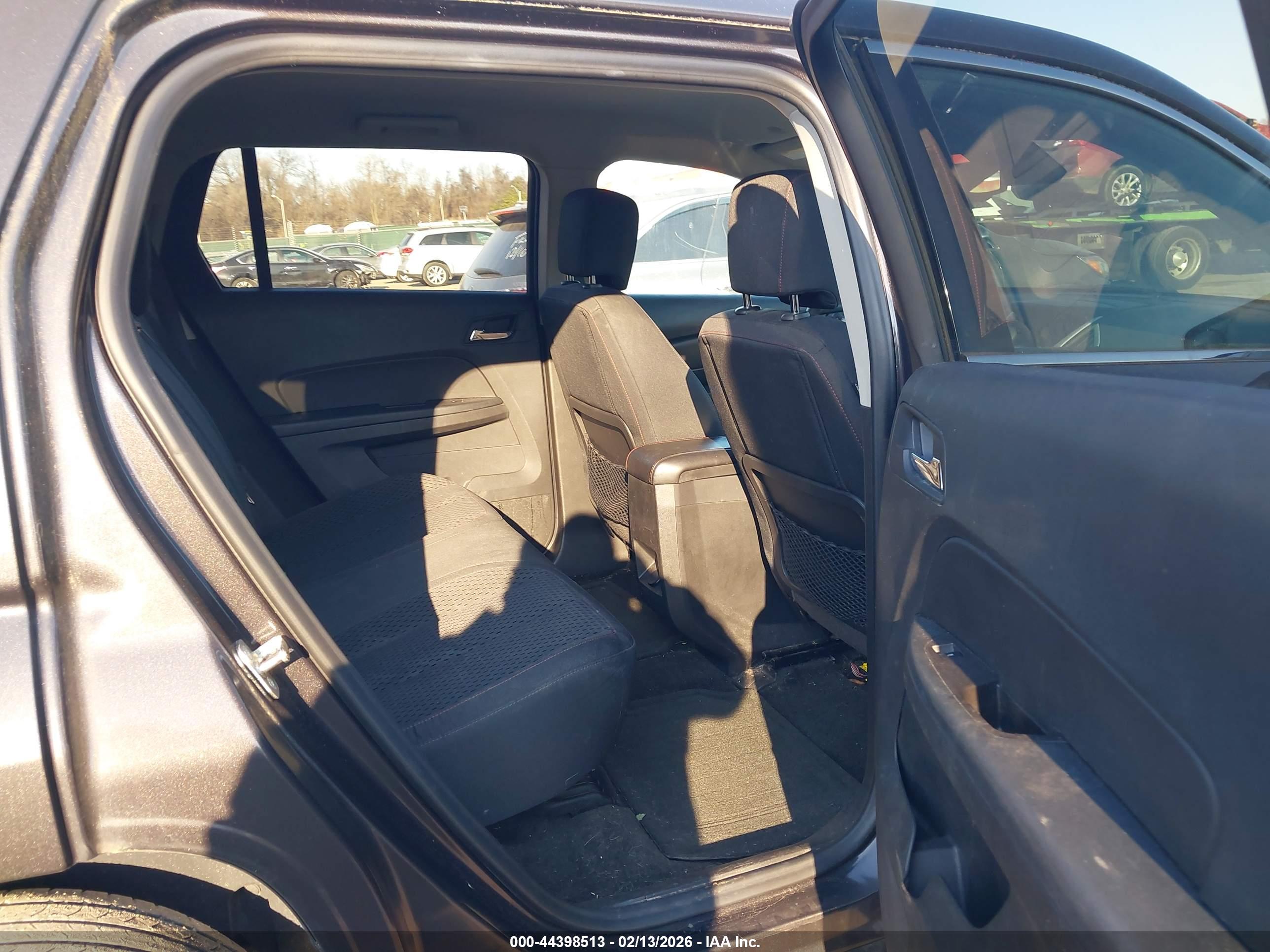 GMC TERRAIN image 8
