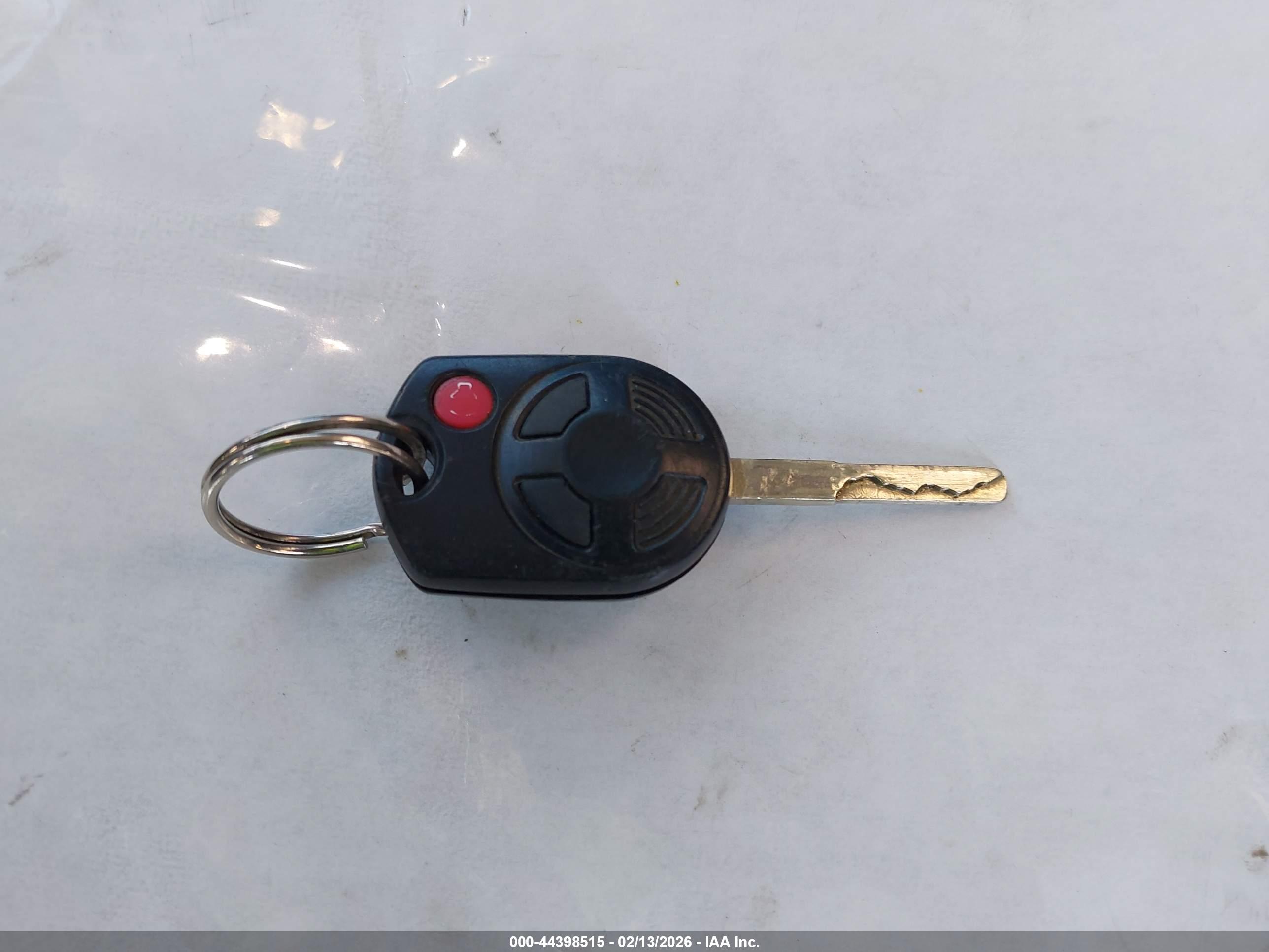 FORD ESCAPE image 11